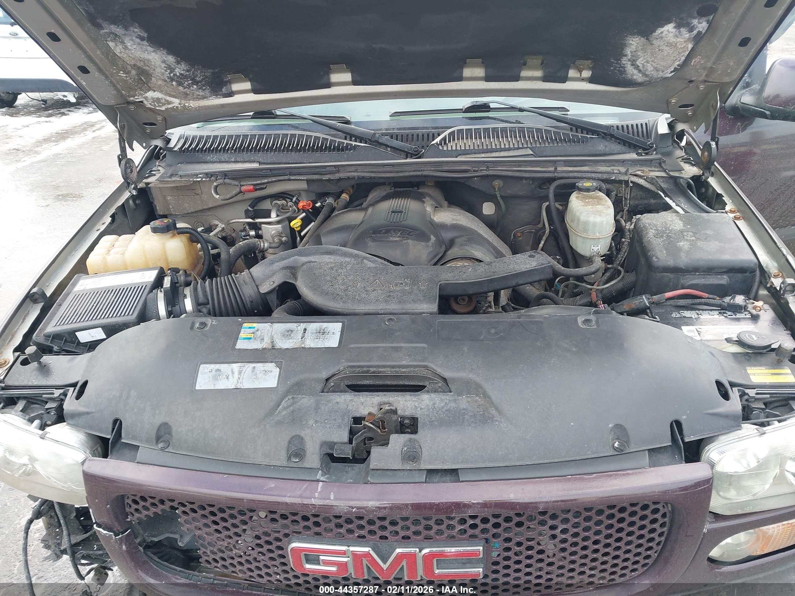 GMC YUKON image 10