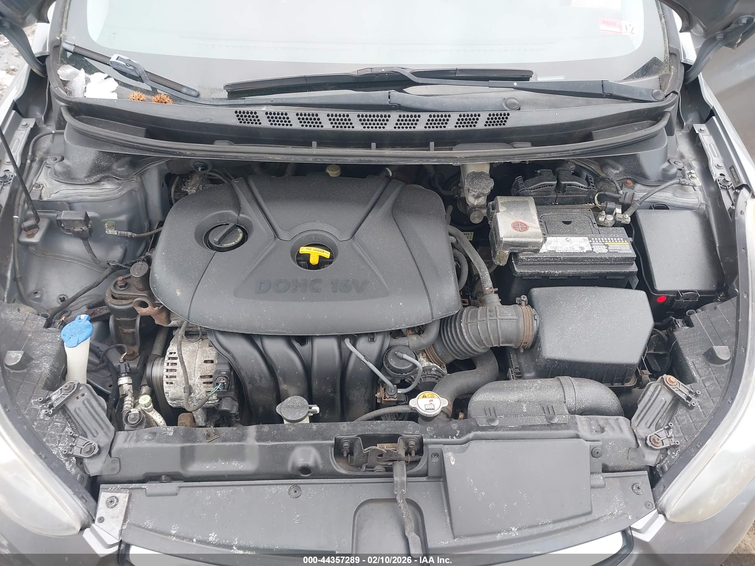 HYUNDAI ELANTRA image 10