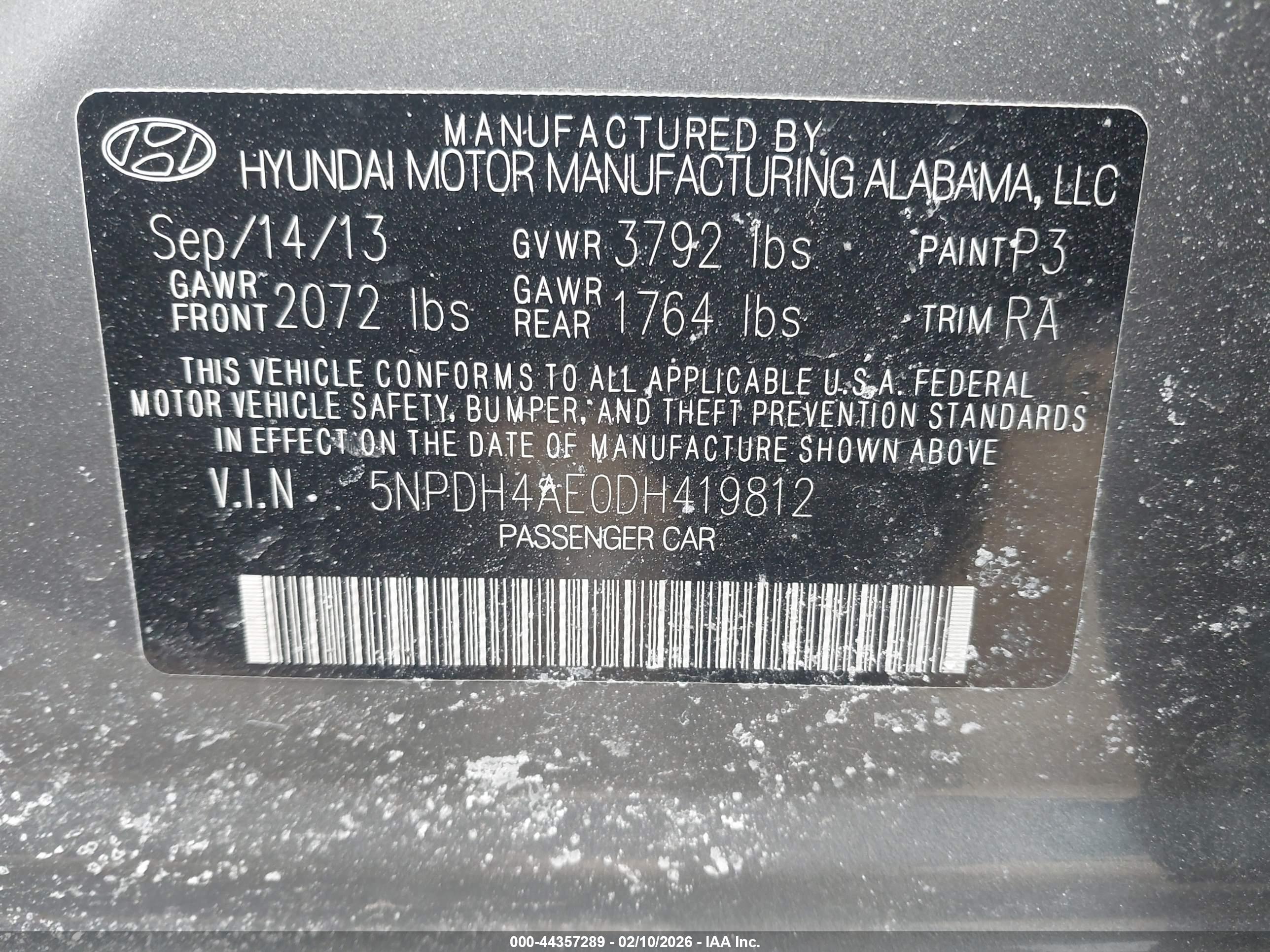HYUNDAI ELANTRA image 9