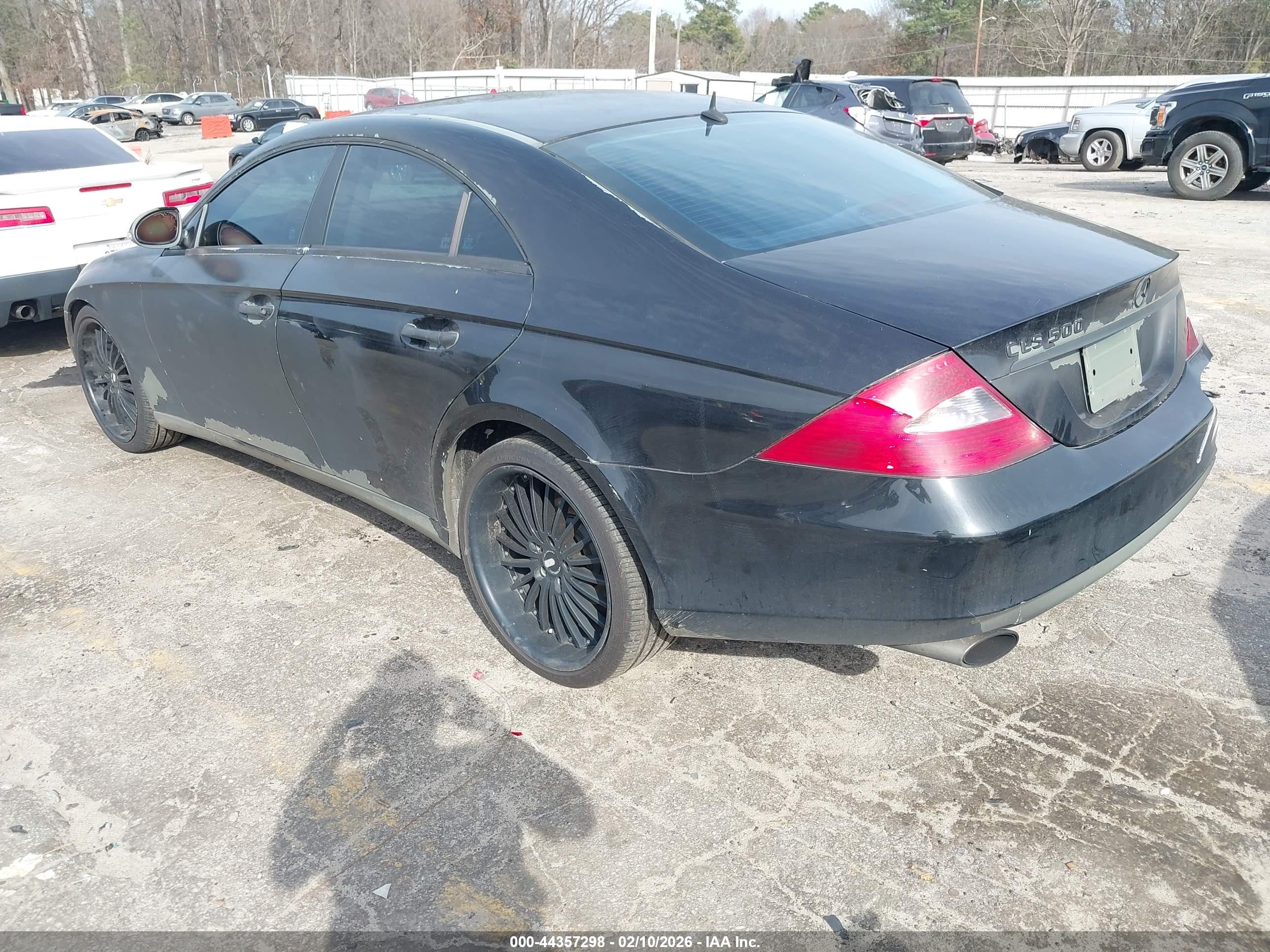 MERCEDES-BENZ CLS image 3