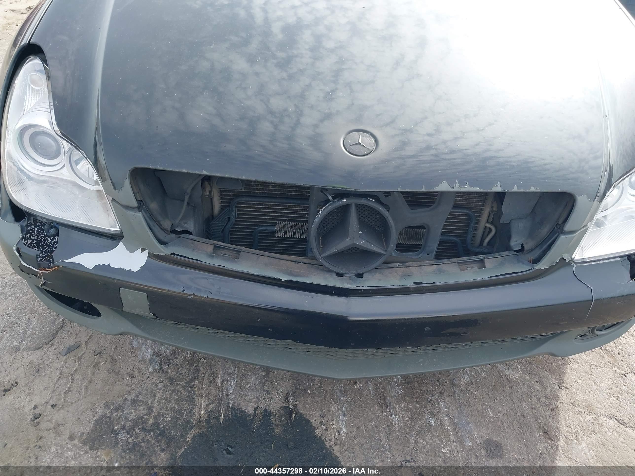 MERCEDES-BENZ CLS image 6