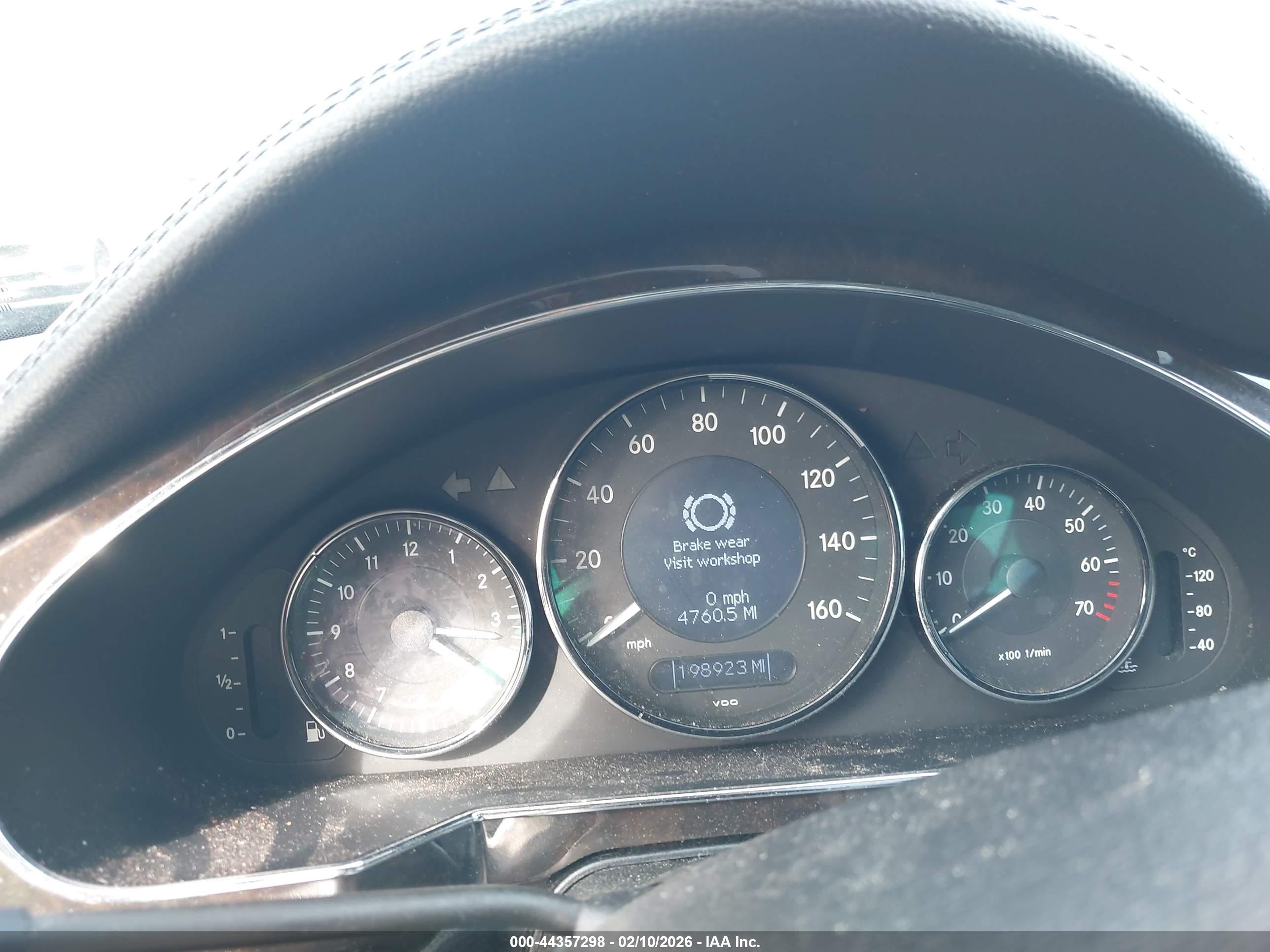 MERCEDES-BENZ CLS image 7