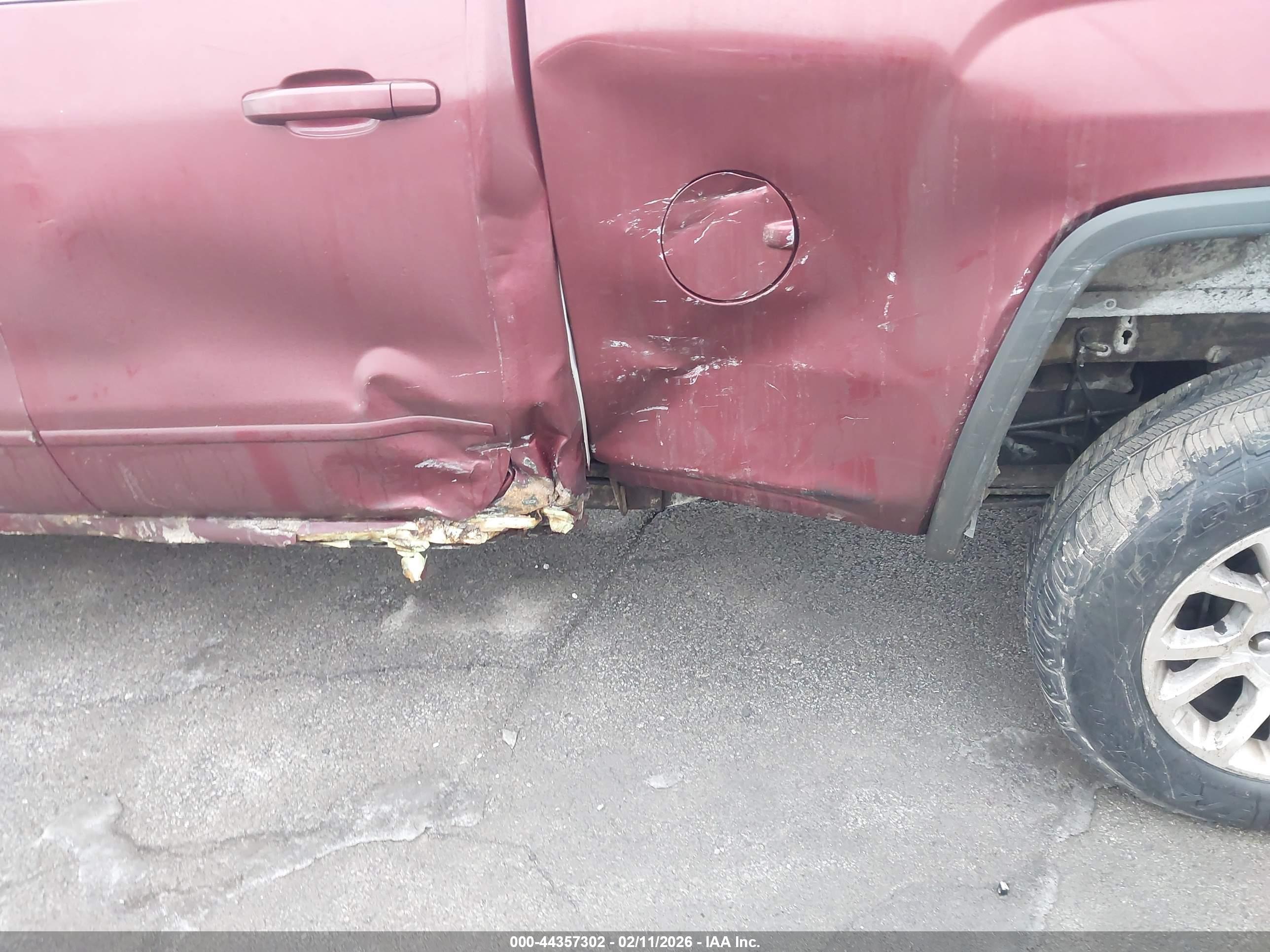 GMC SIERRA image 6