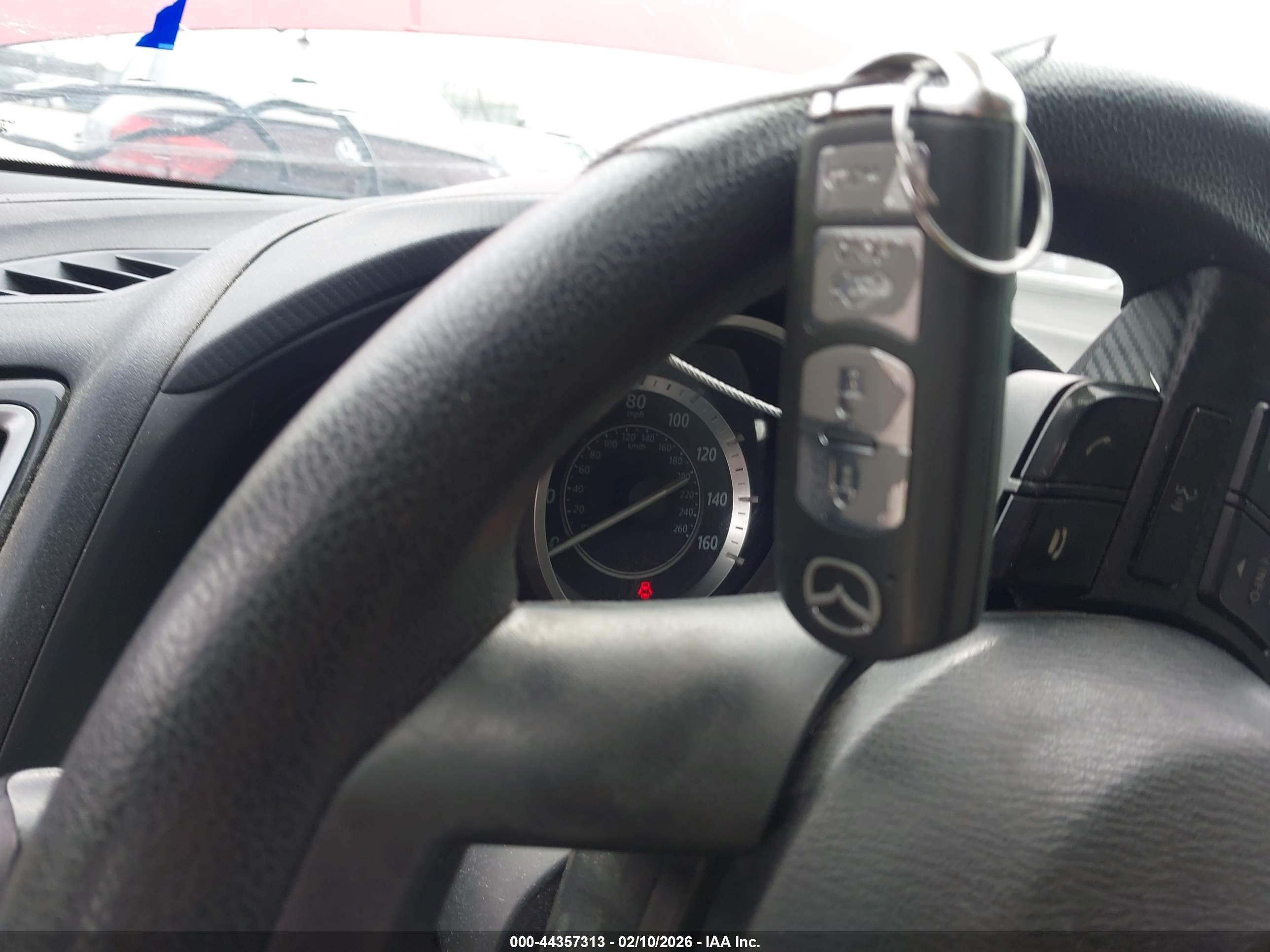 MAZDA MAZDA3 image 11