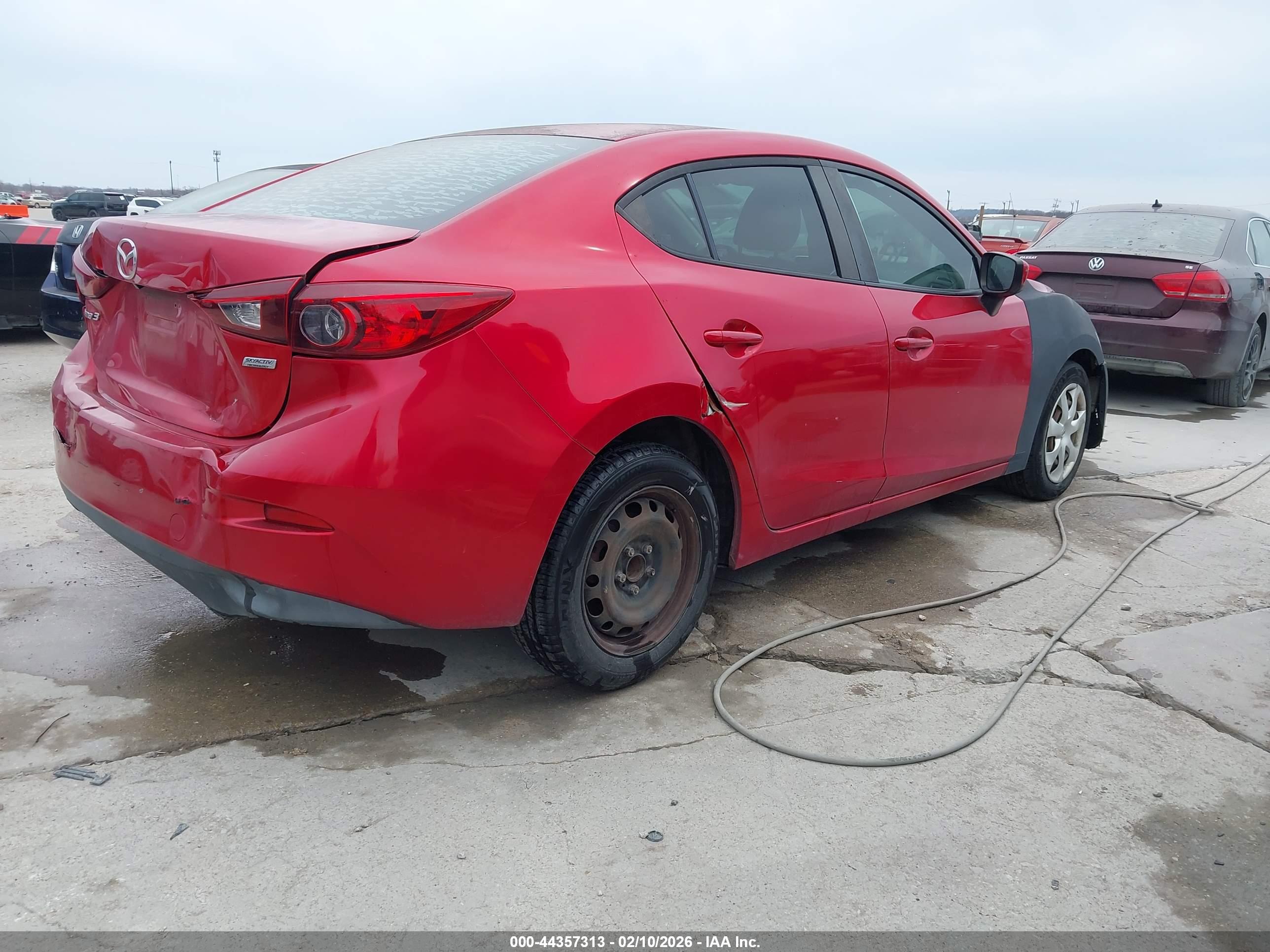 MAZDA MAZDA3 image 4