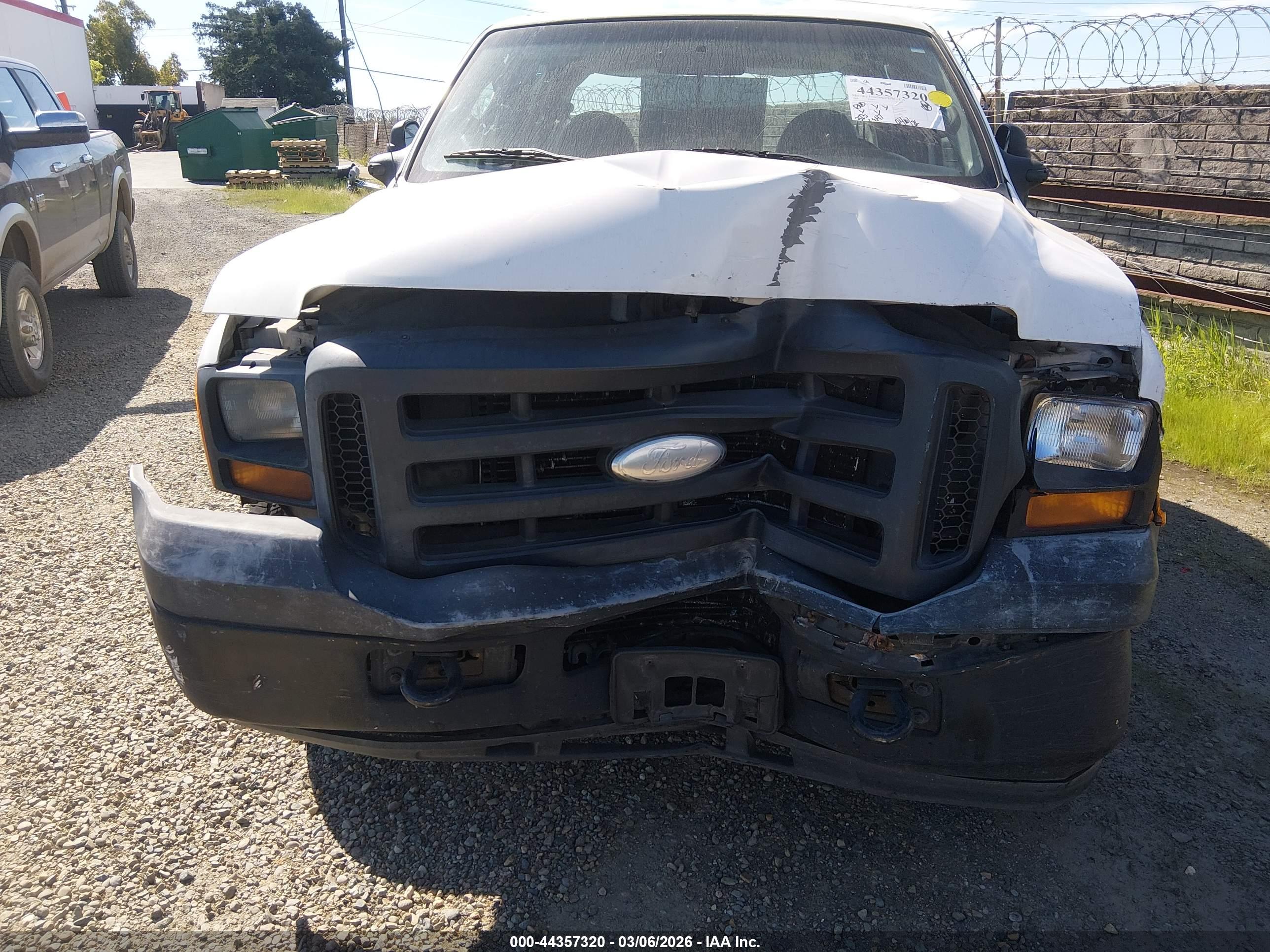 FORD F-250 image 6