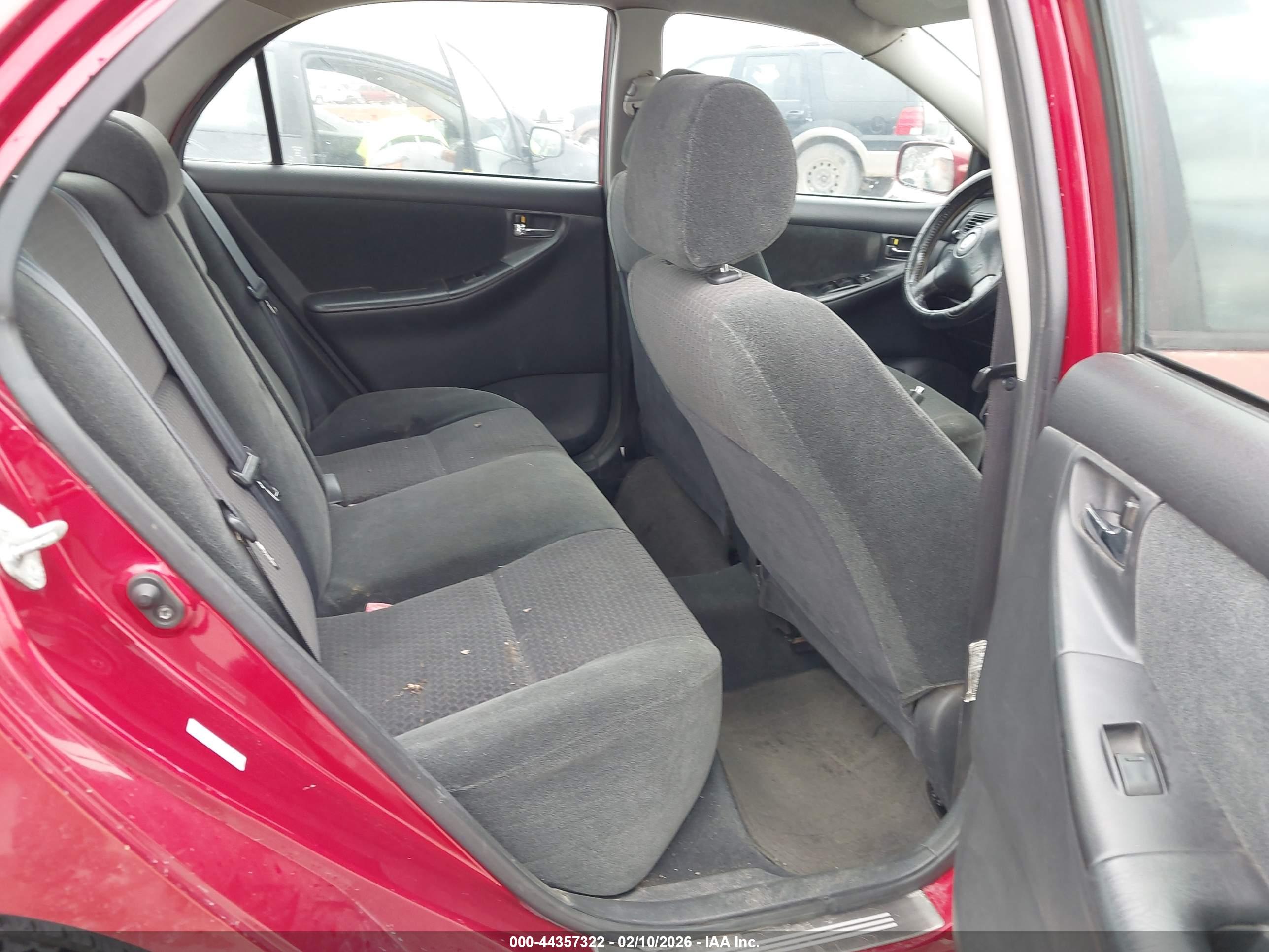 TOYOTA COROLLA image 8