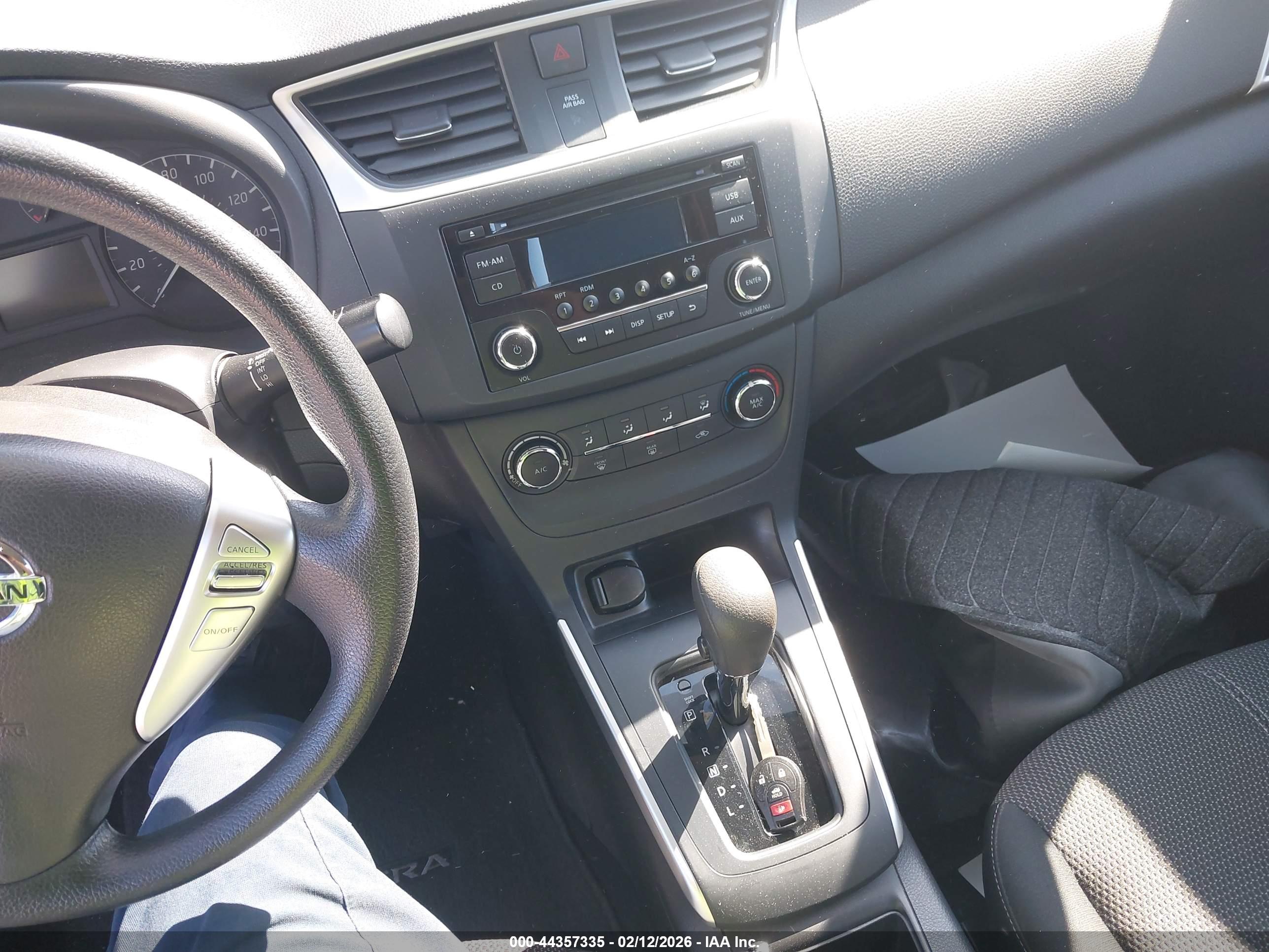NISSAN SENTRA image 11