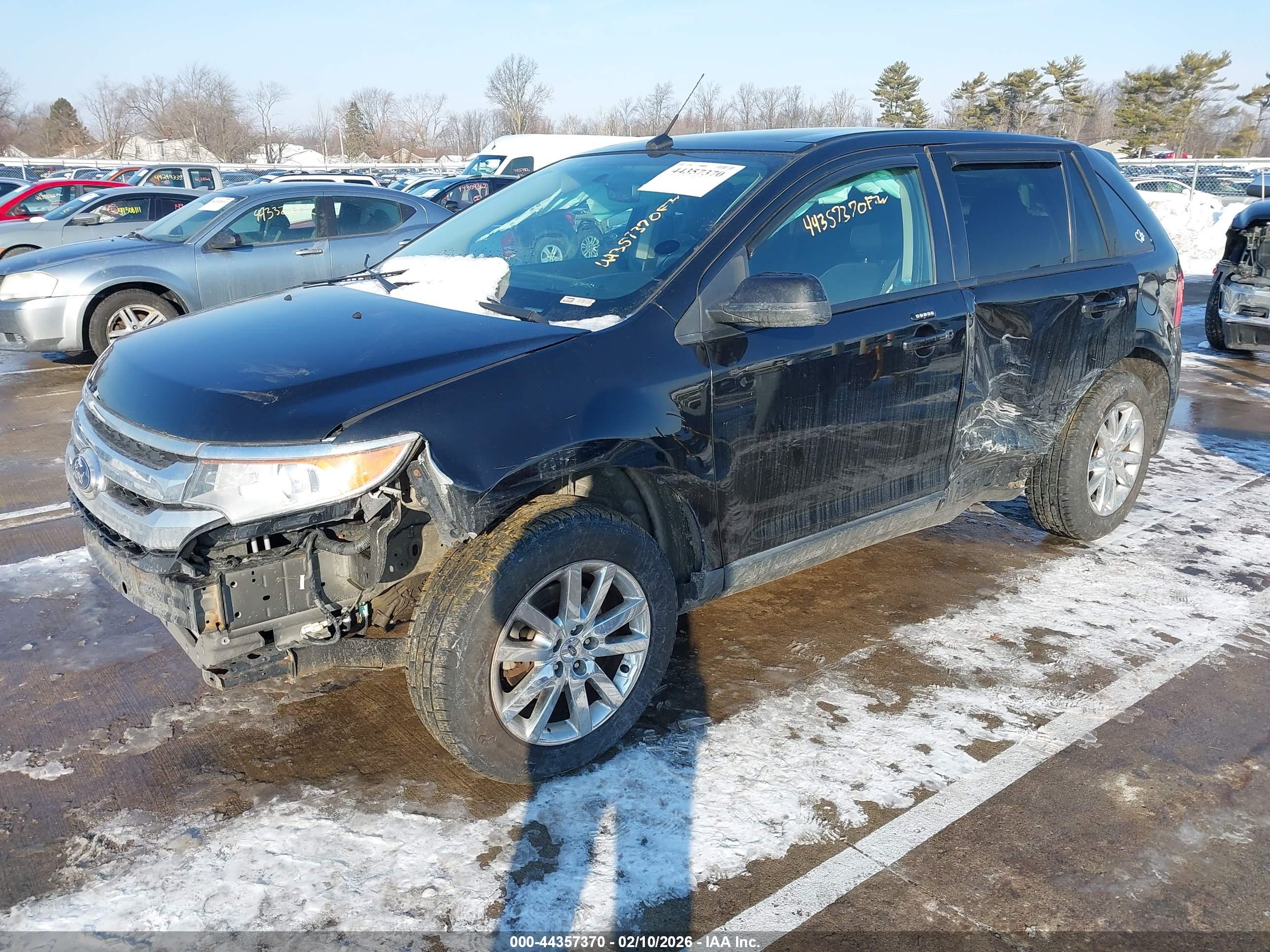 FORD EDGE image 2