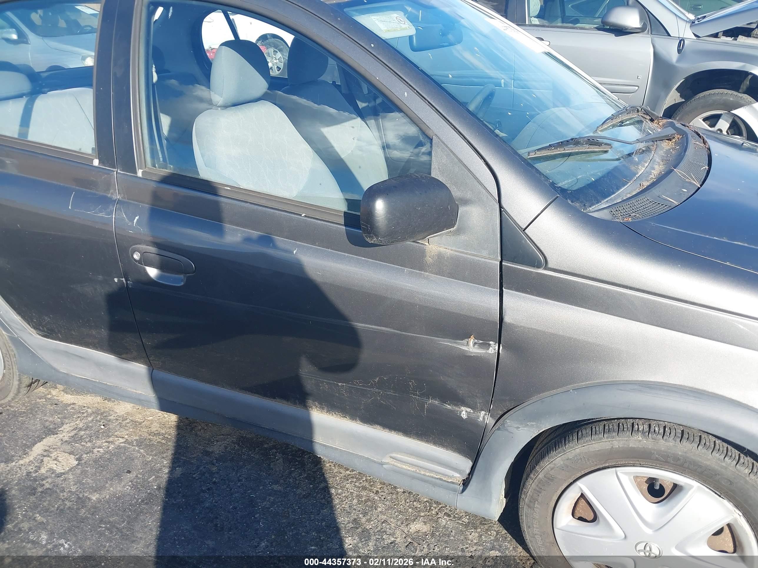 TOYOTA ECHO image 6