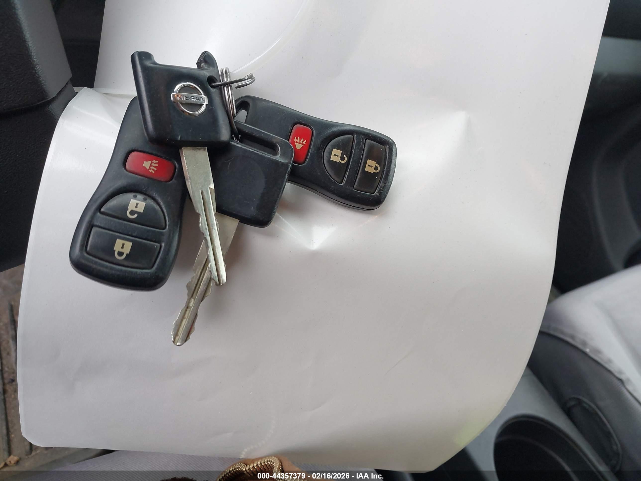 NISSAN FRONTIER image 11