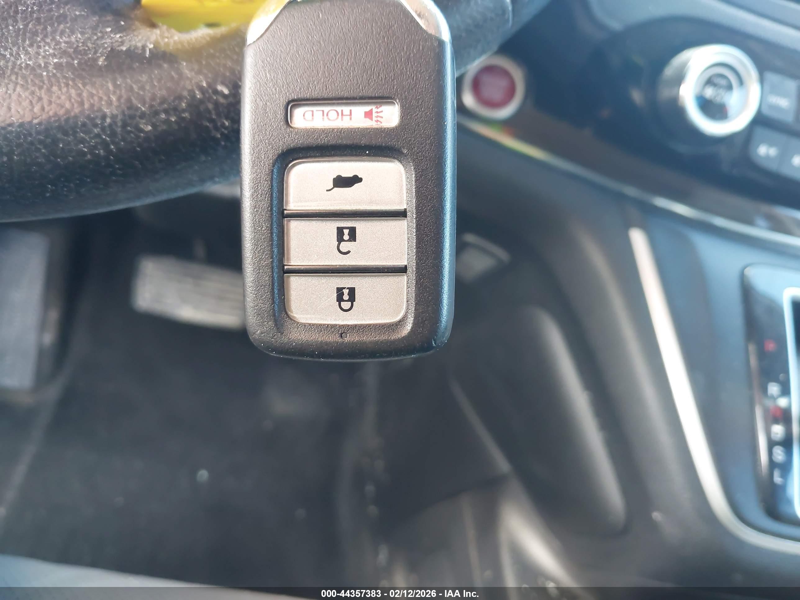 HONDA CR-V image 11