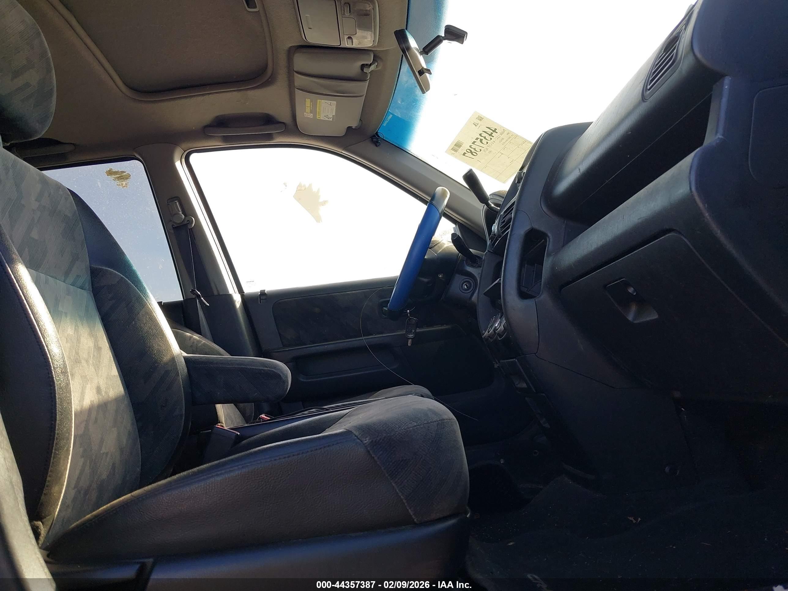 HONDA CR-V image 5