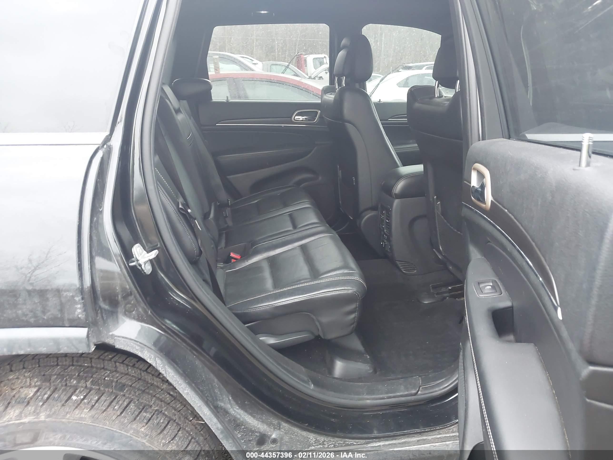 JEEP GRAND image 8