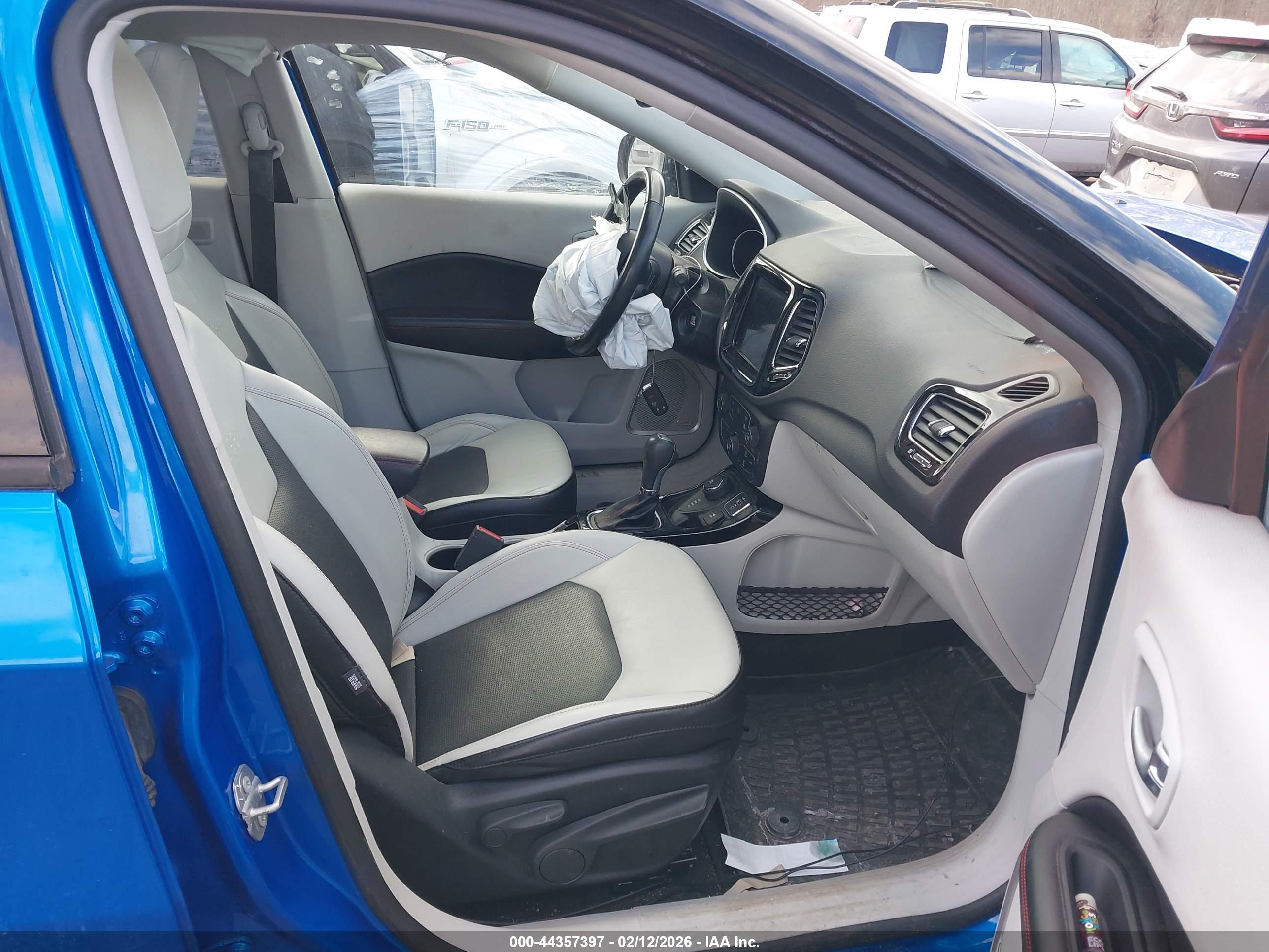 JEEP COMPASS image 5