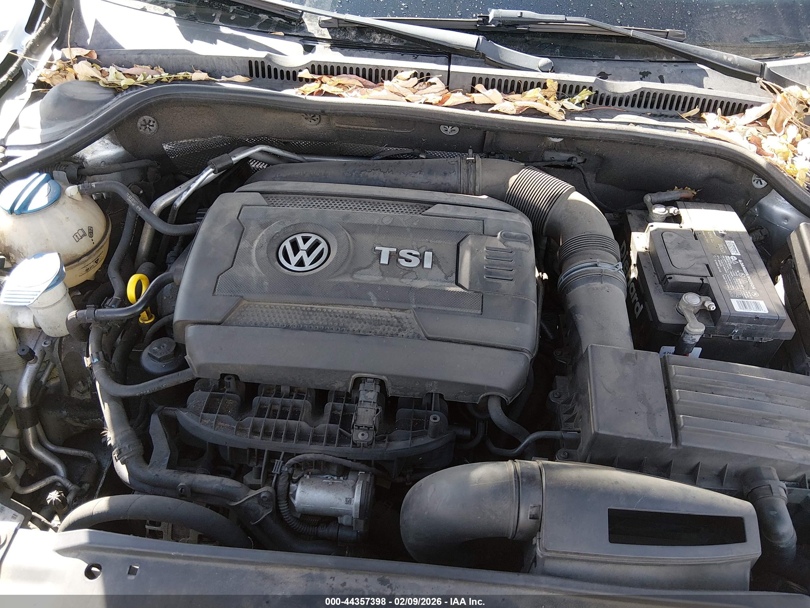 VOLKSWAGEN JETTA image 10