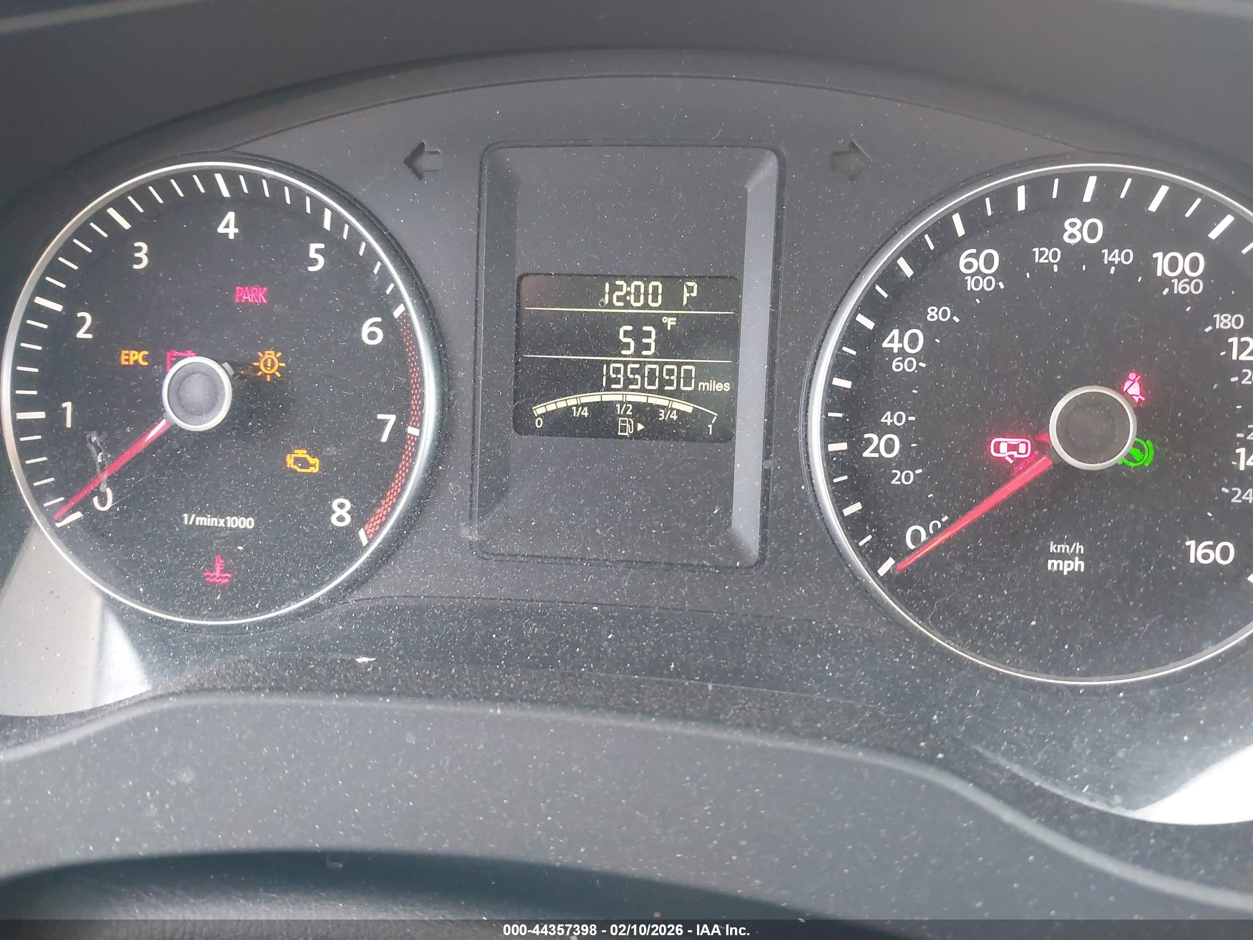 VOLKSWAGEN JETTA image 7