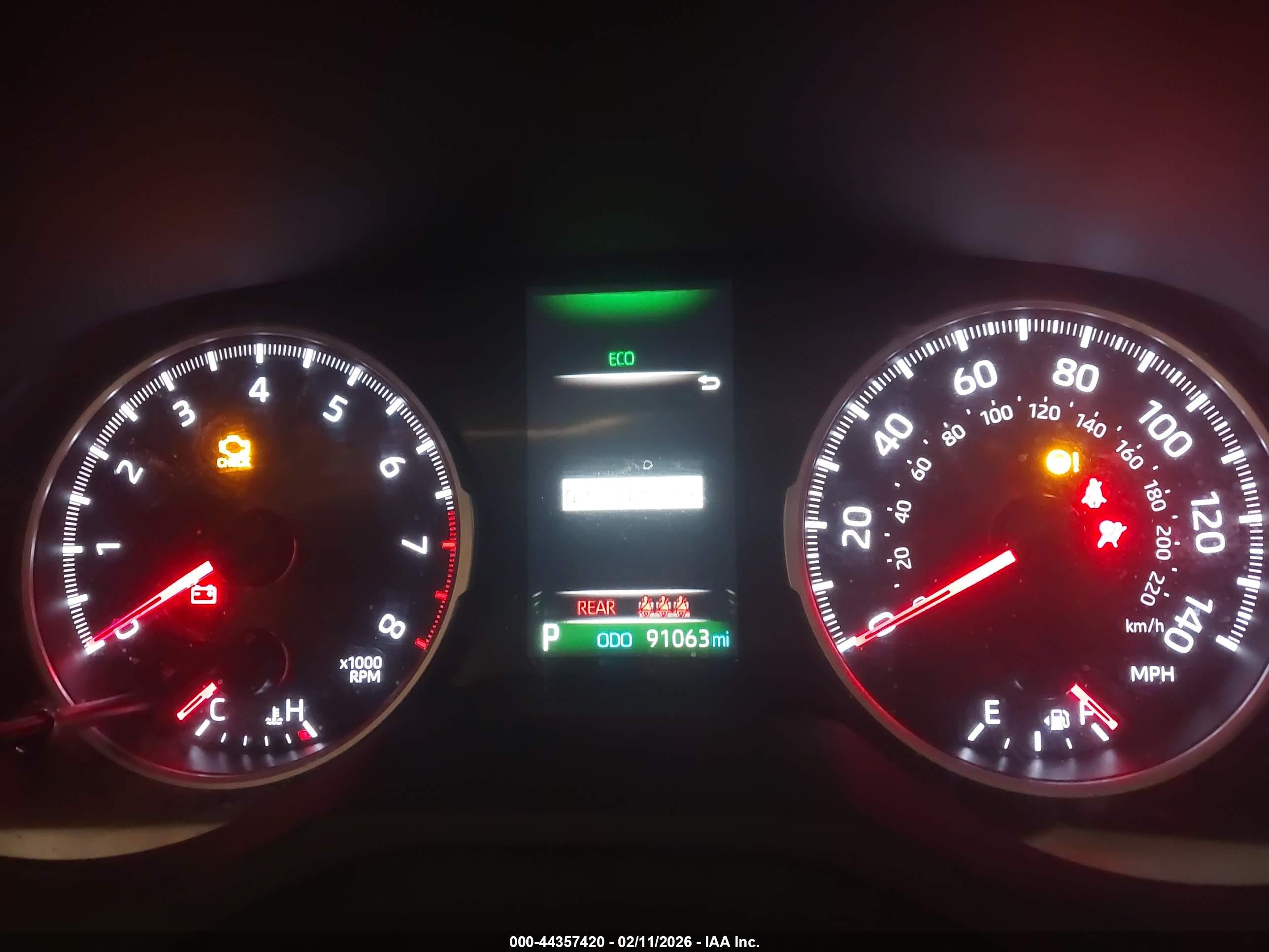 TOYOTA RAV4 image 7