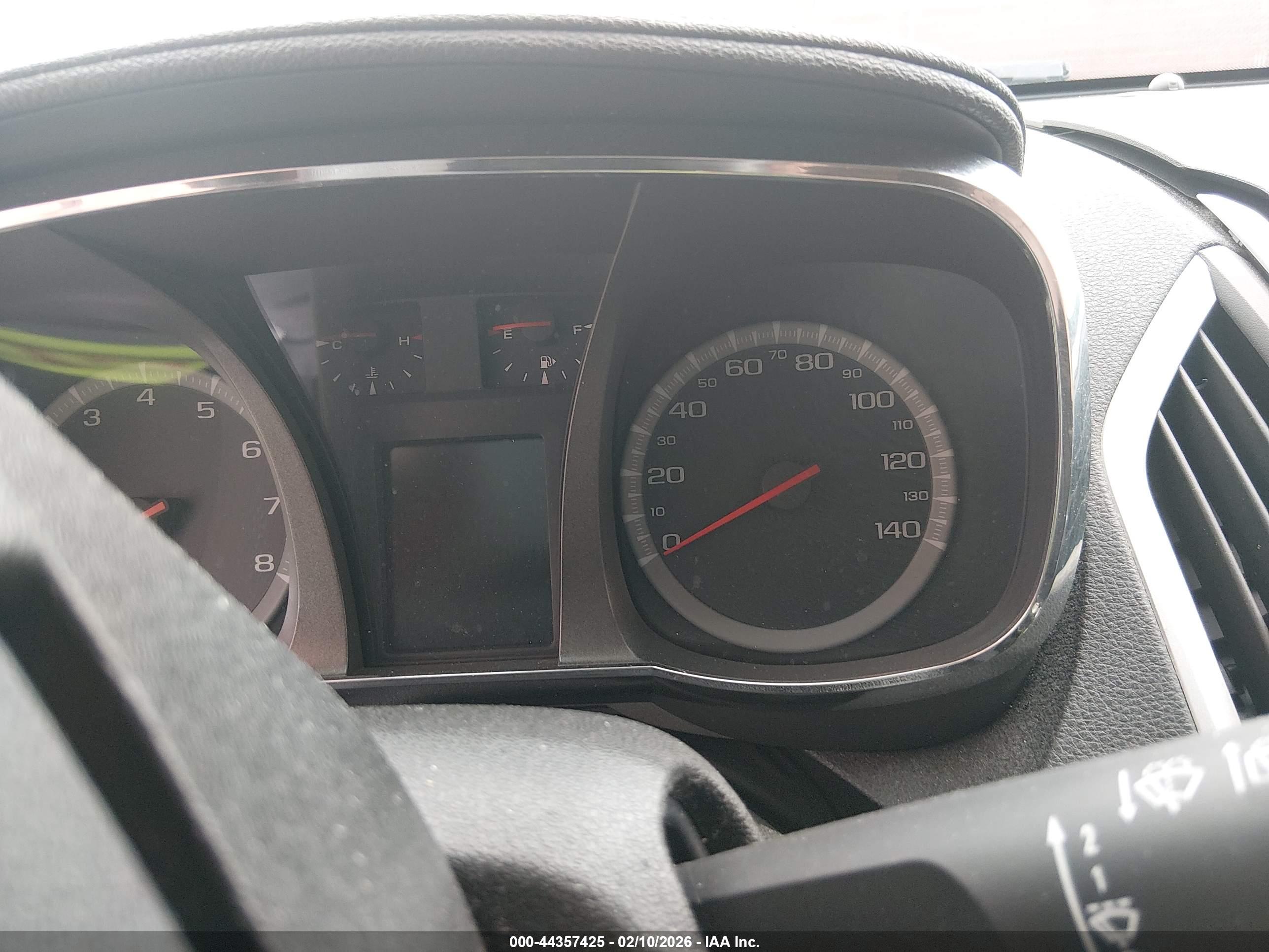 GMC TERRAIN image 7