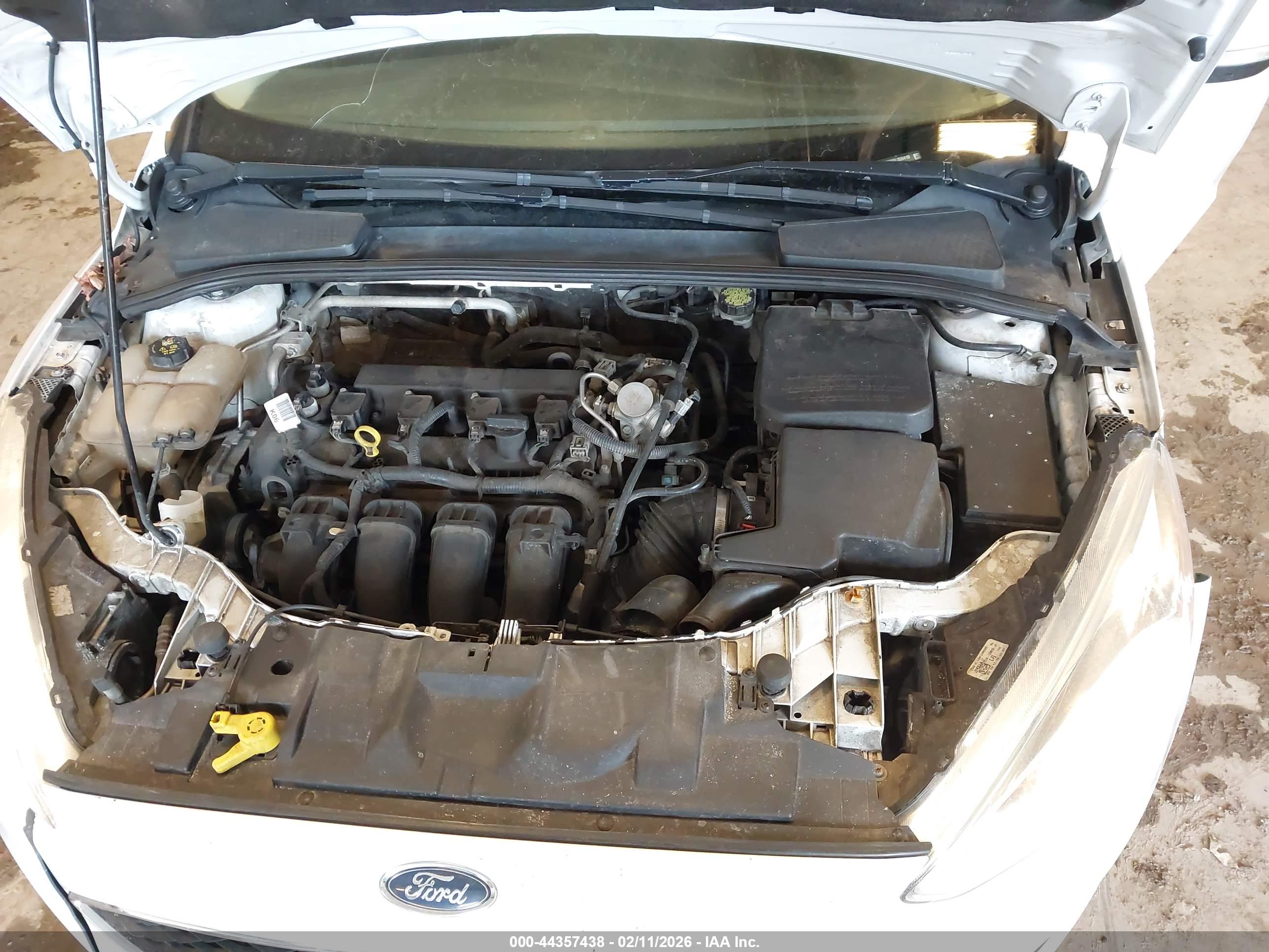 FORD FOCUS image 10