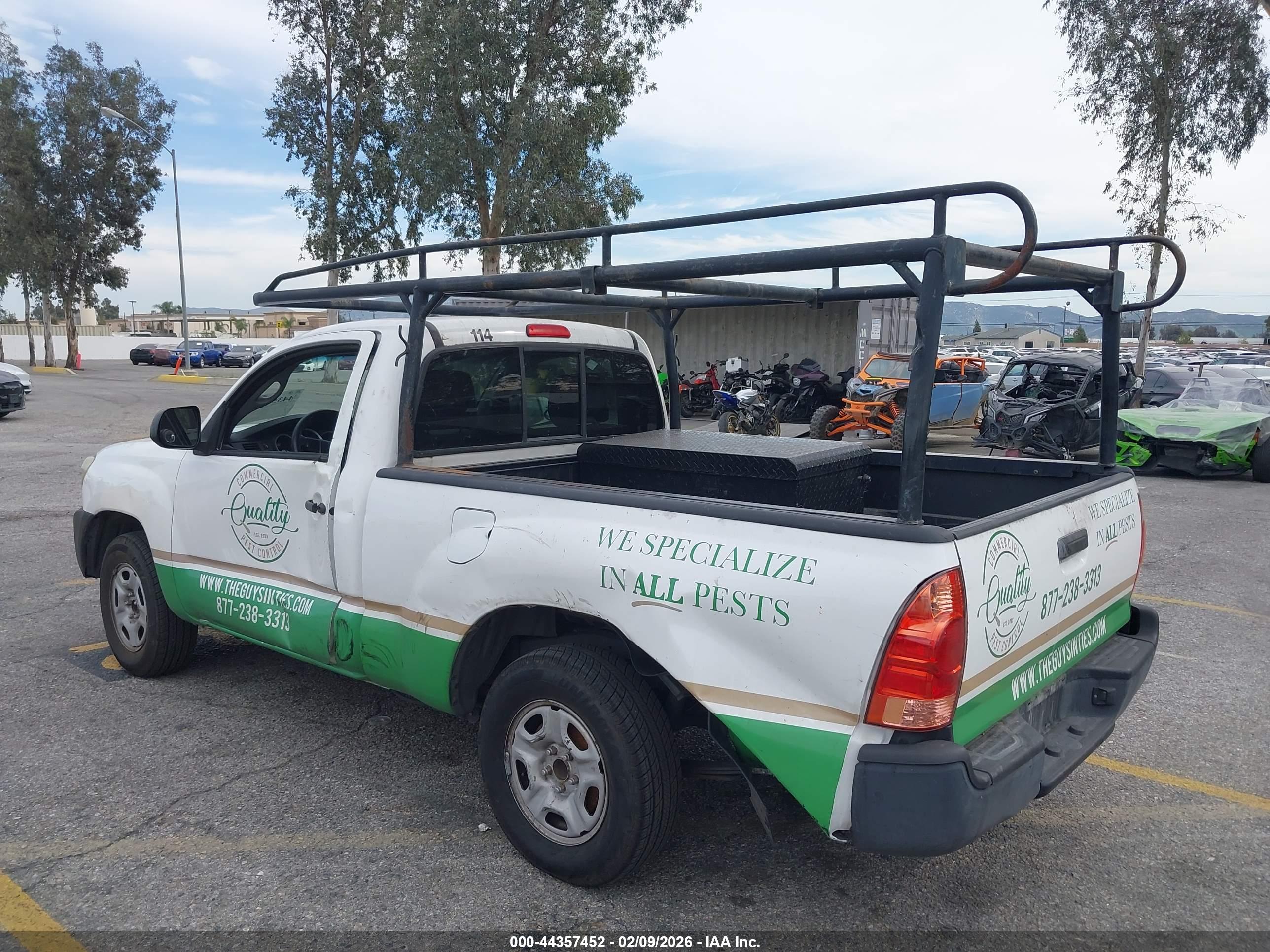 TOYOTA TACOMA image 3