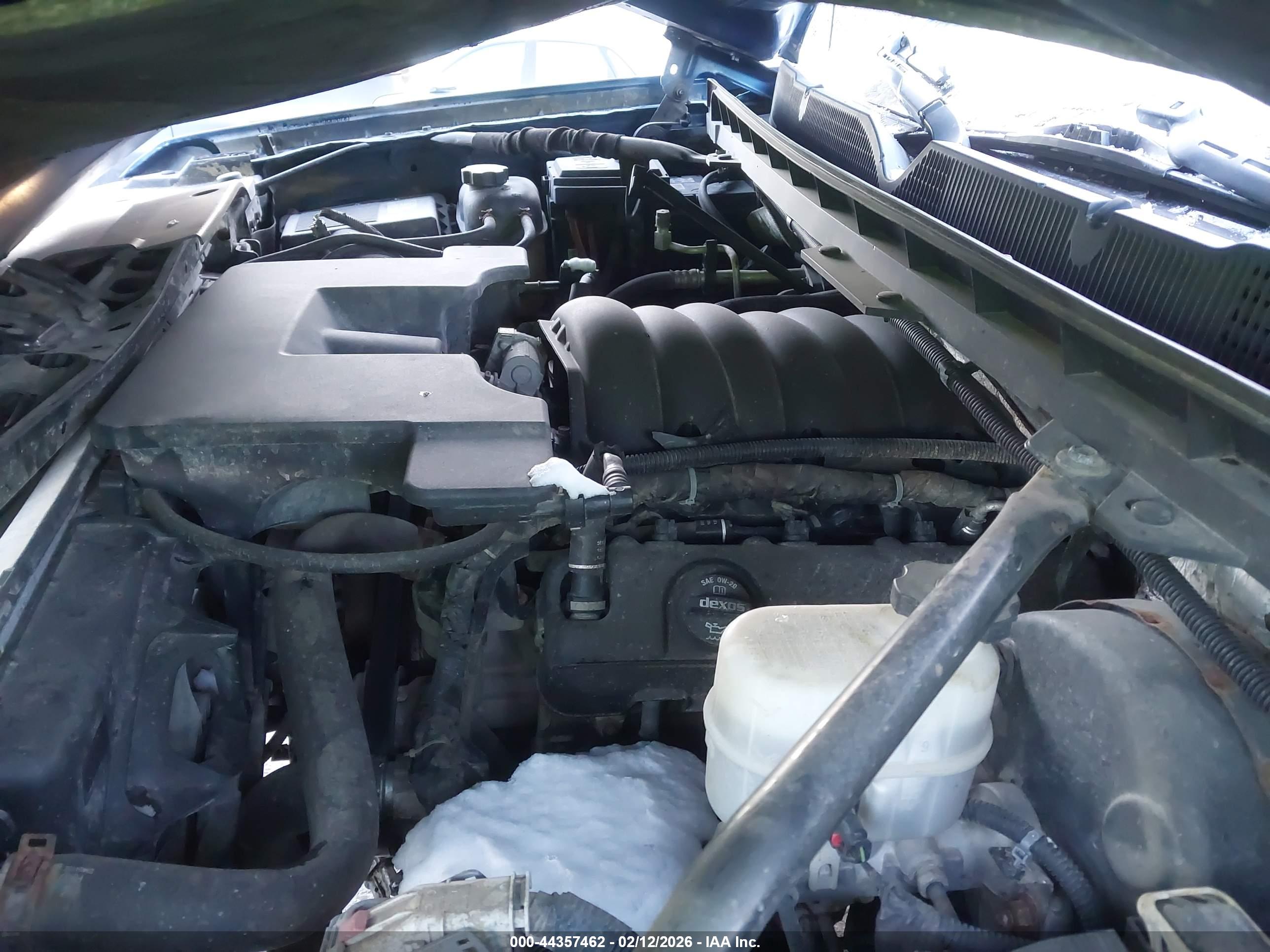 CHEVROLET SILVERADO image 10