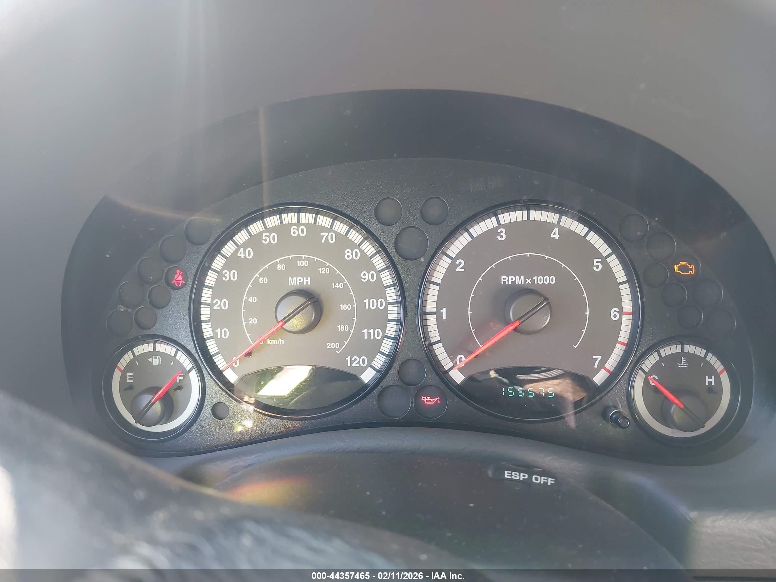 JEEP LIBERTY image 7