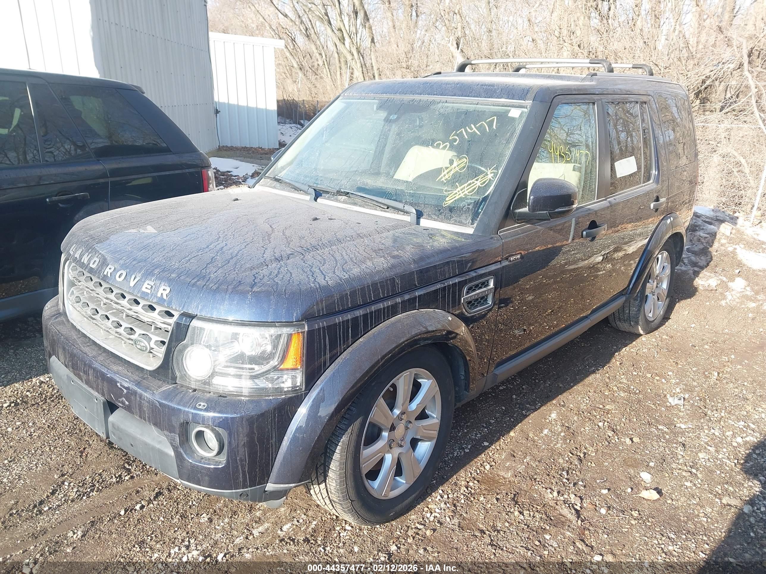 LAND ROVER image 2