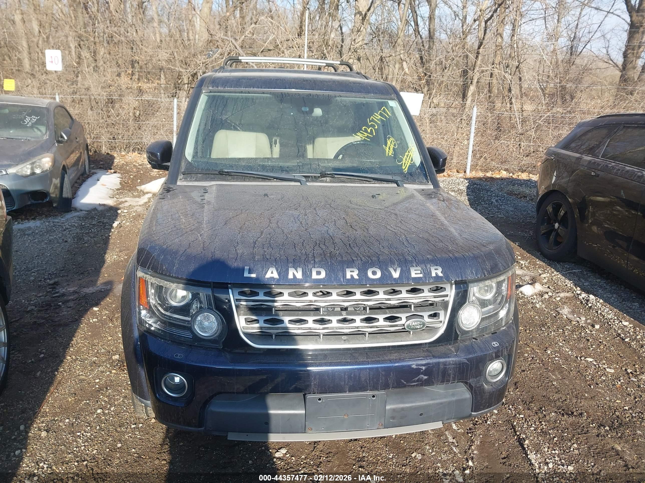LAND ROVER image 6