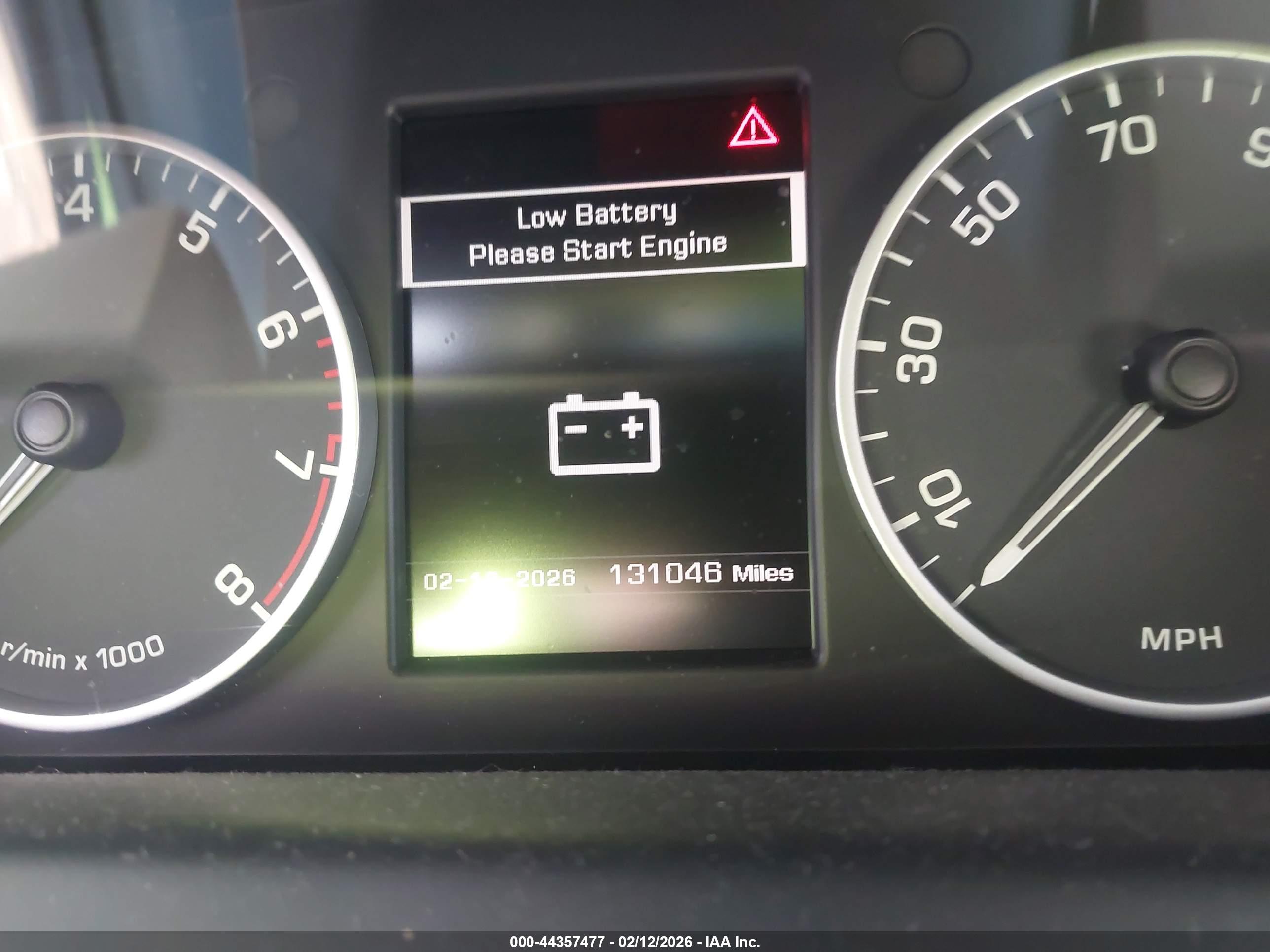 LAND ROVER image 7