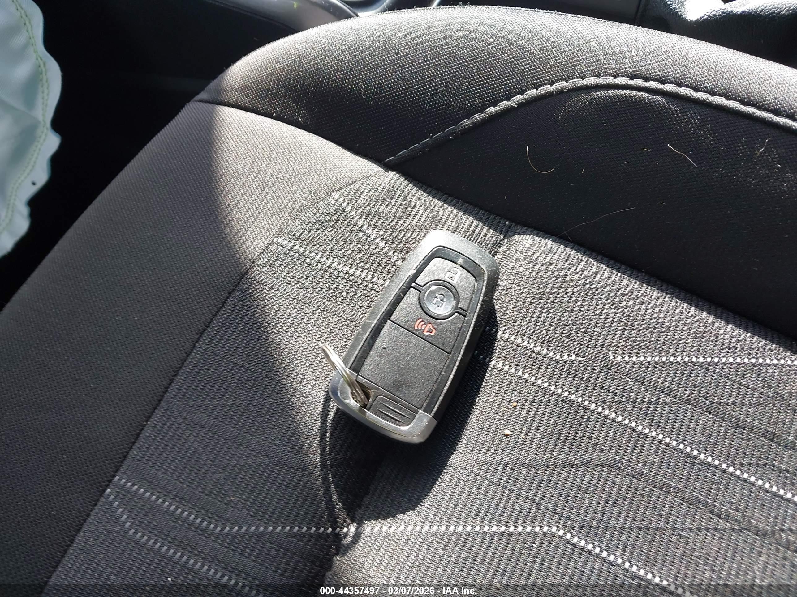 FORD ECOSPORT image 11