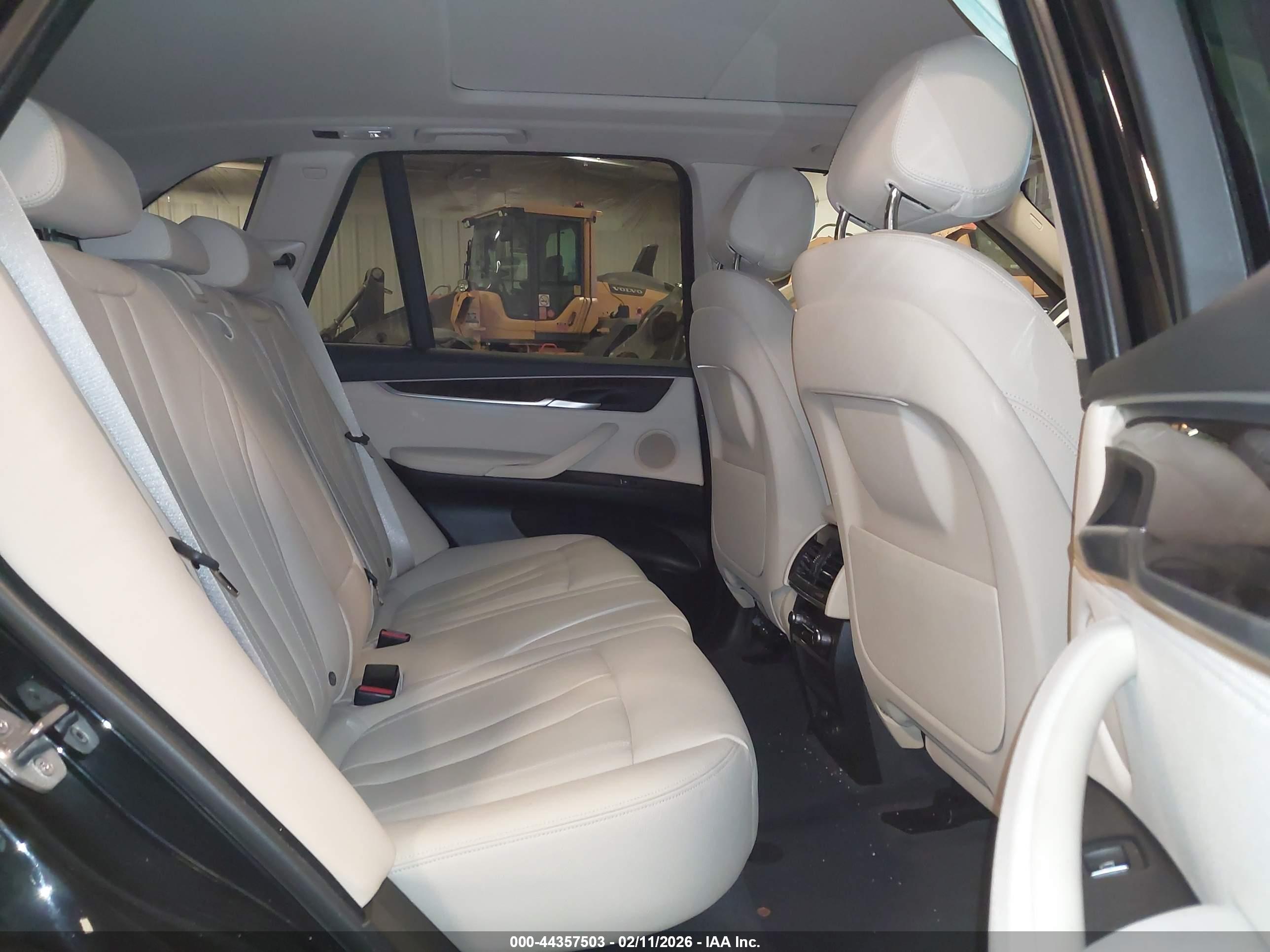 BMW X5 image 8