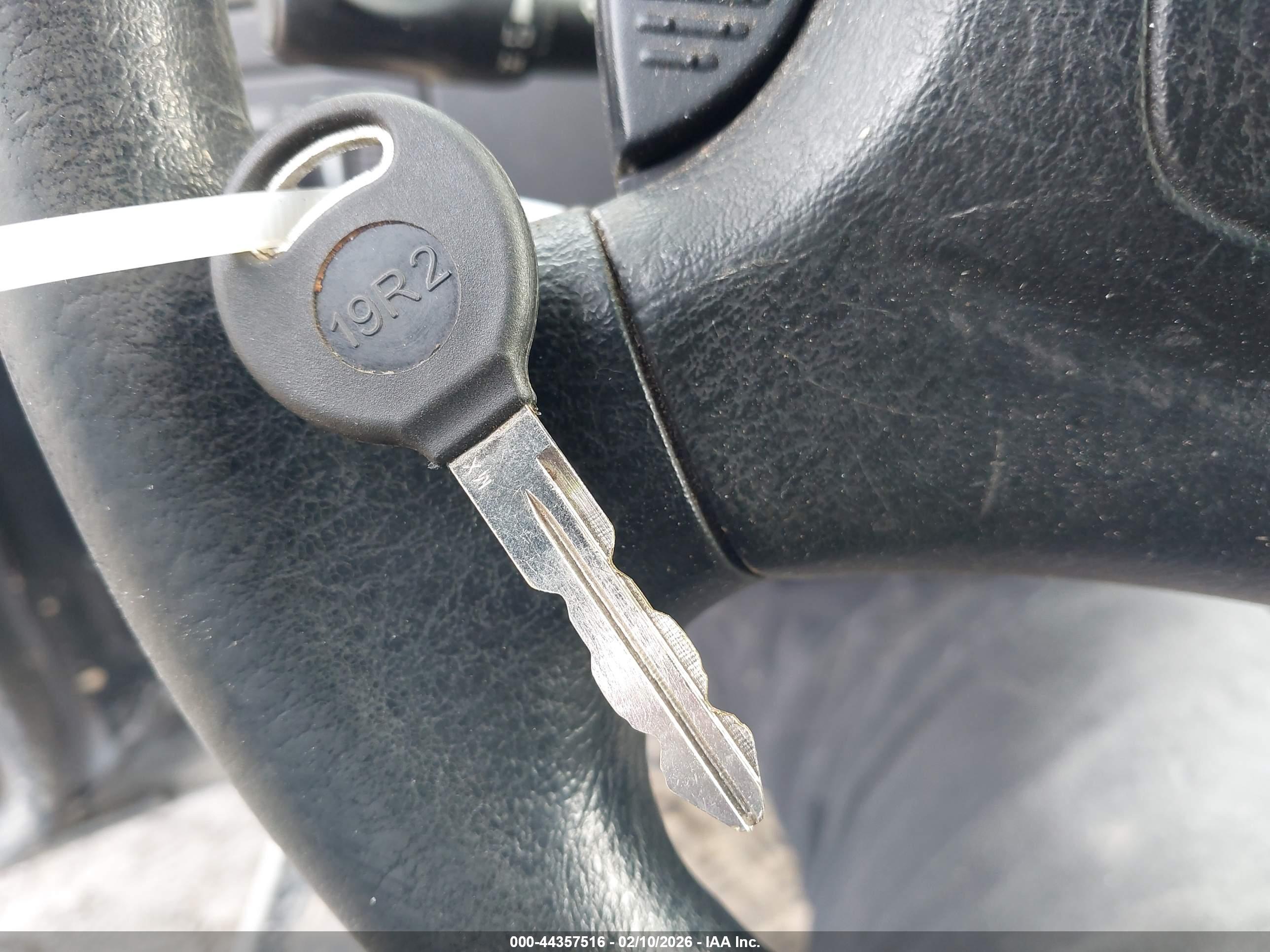DODGE DAKOTA image 11
