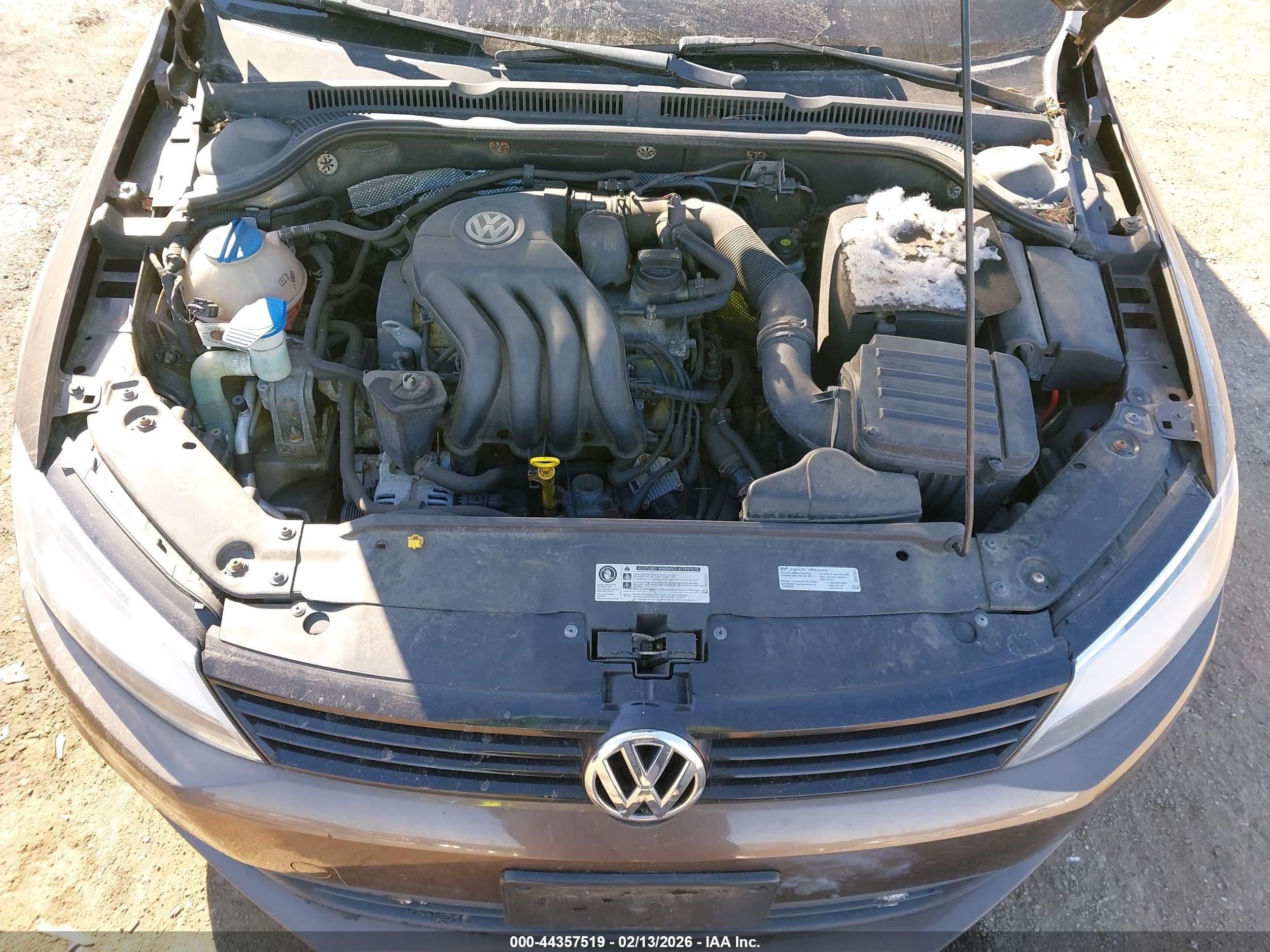 VOLKSWAGEN JETTA image 10