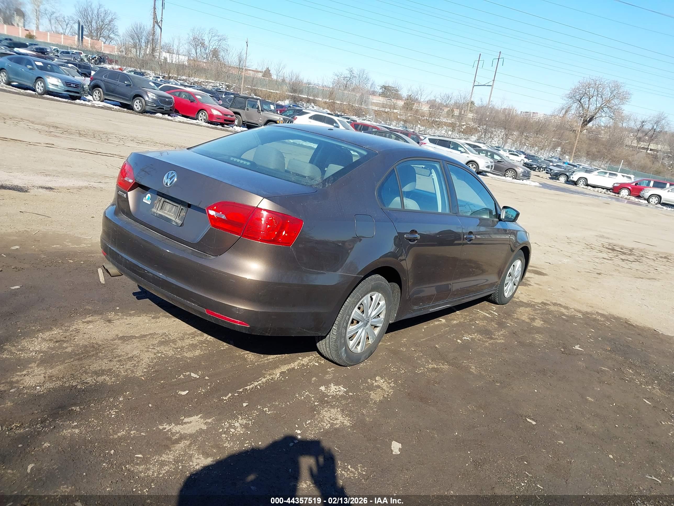 VOLKSWAGEN JETTA image 4