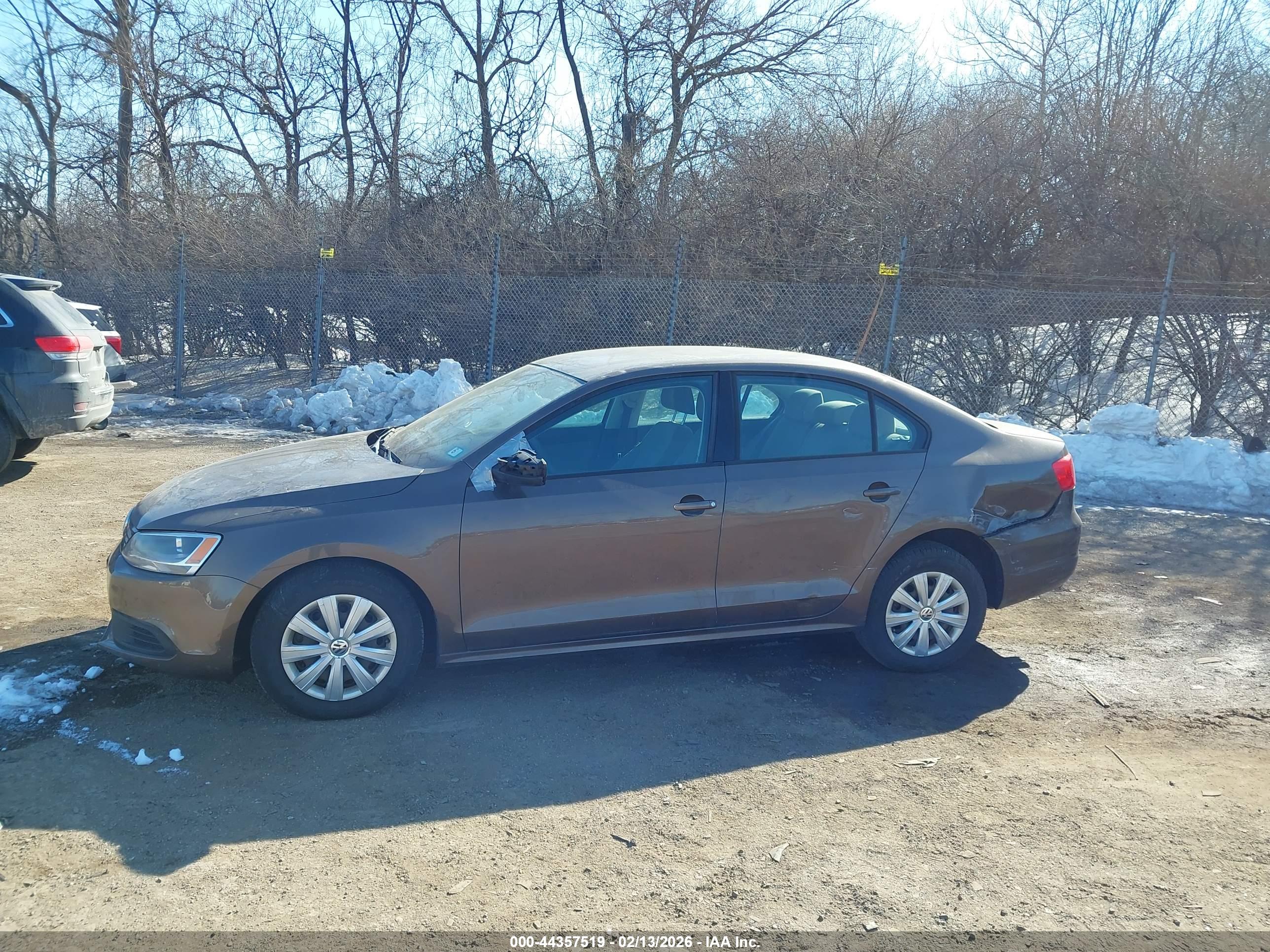 VOLKSWAGEN JETTA image 6