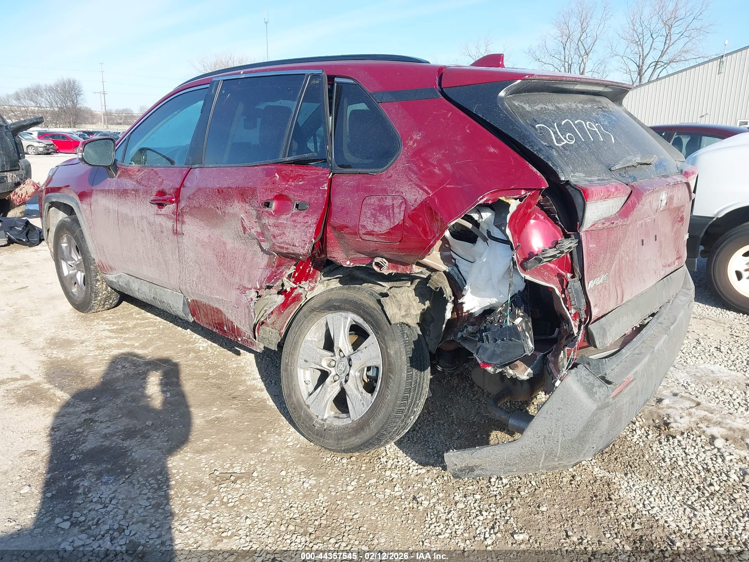 TOYOTA RAV4 image 3