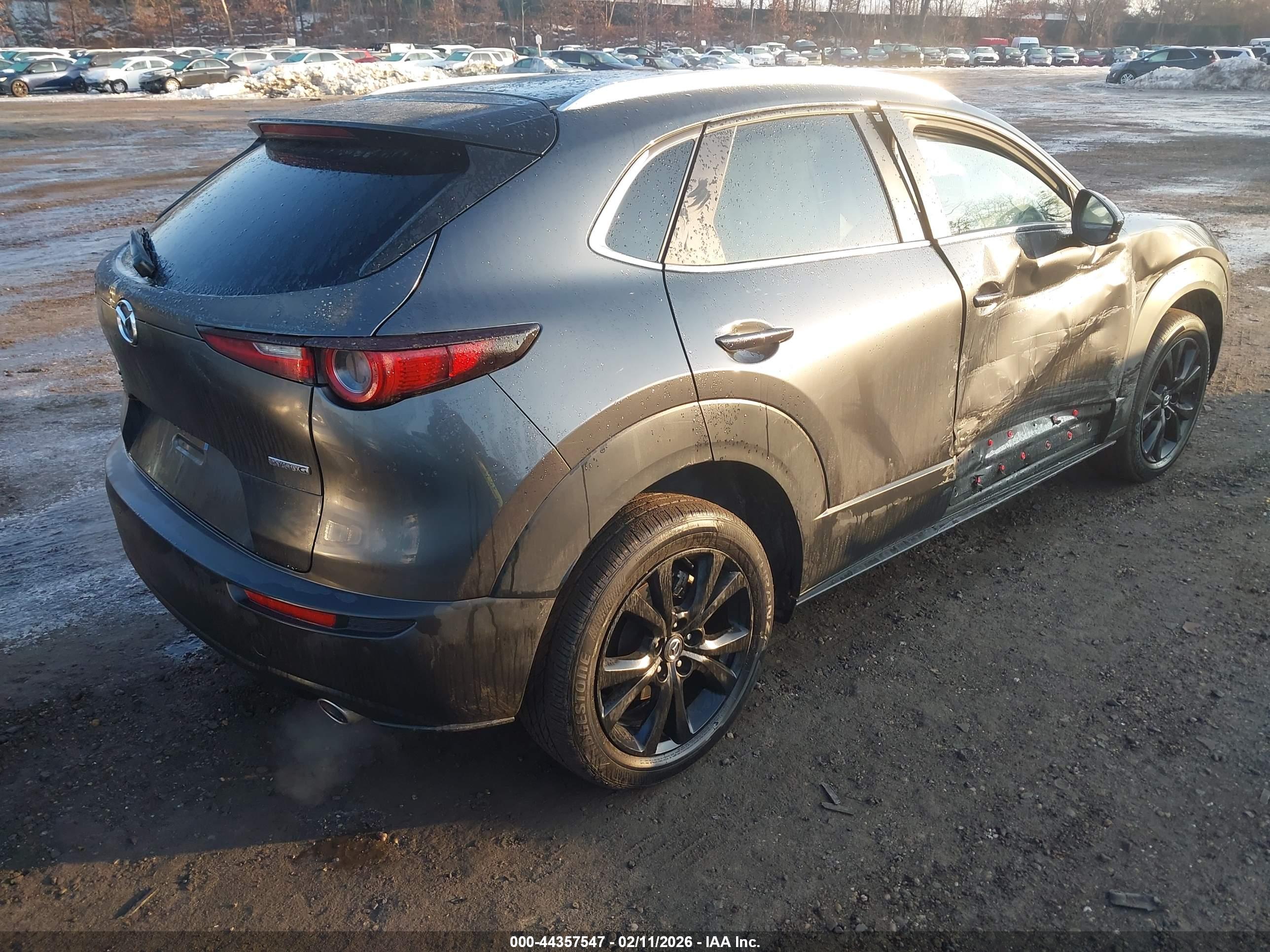 MAZDA CX-30 image 4