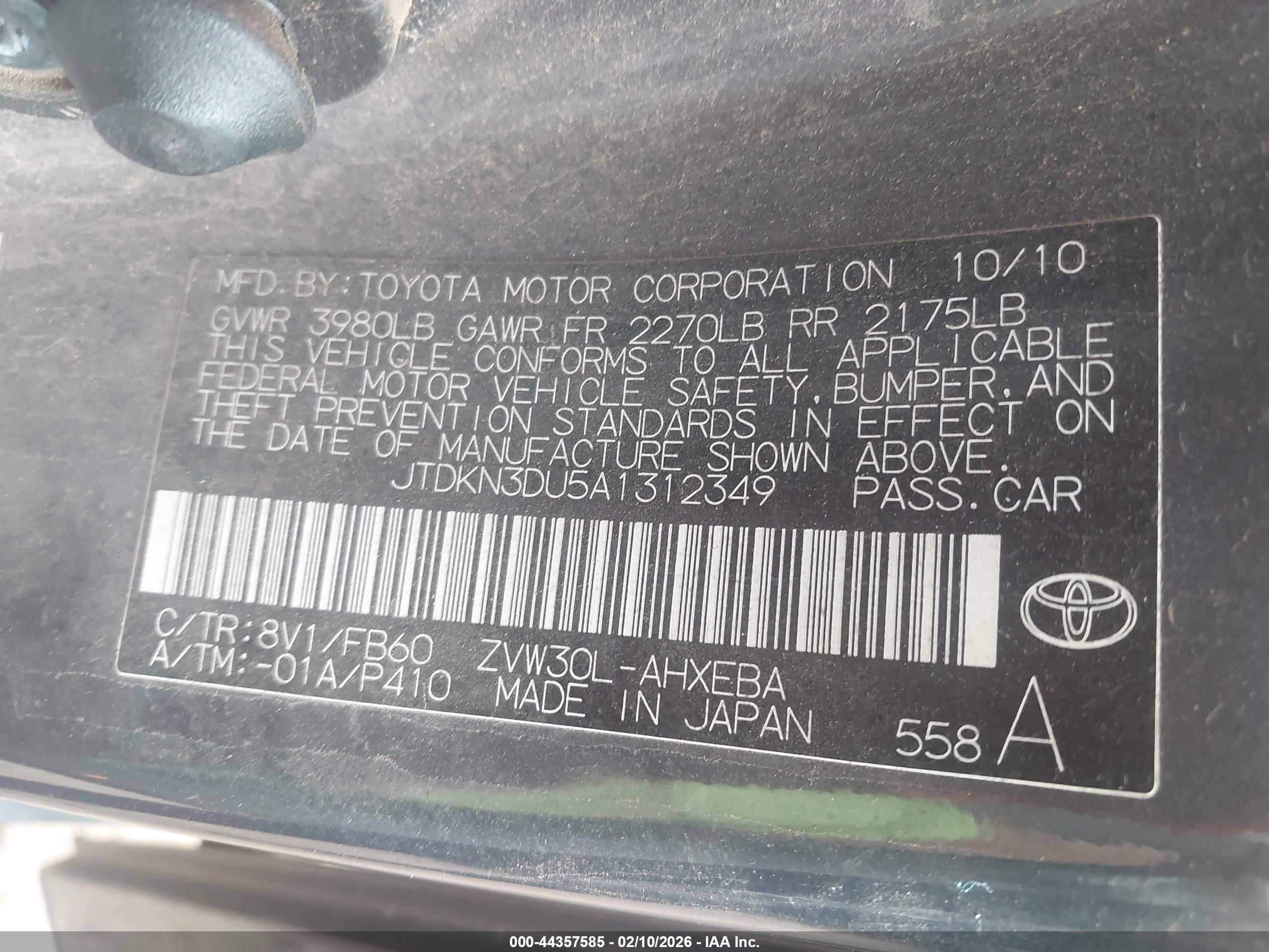TOYOTA PRIUS image 9