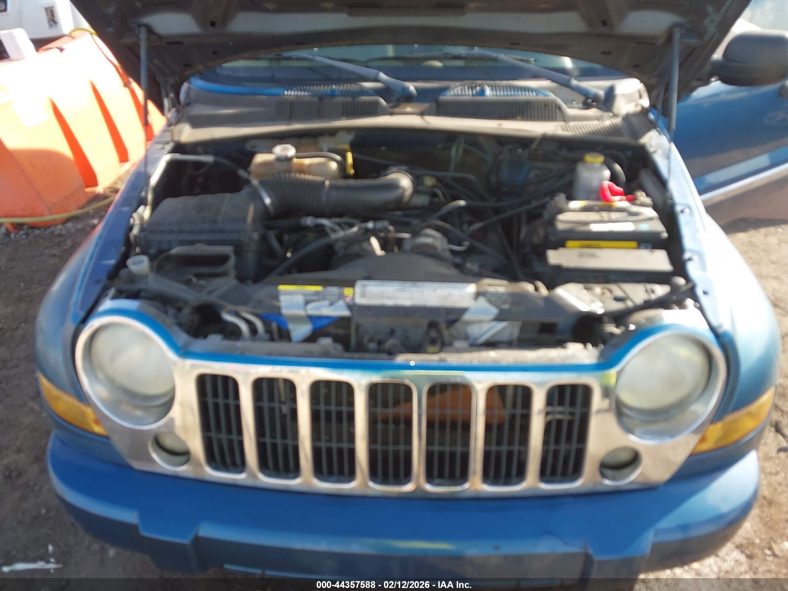 JEEP LIBERTY image 10