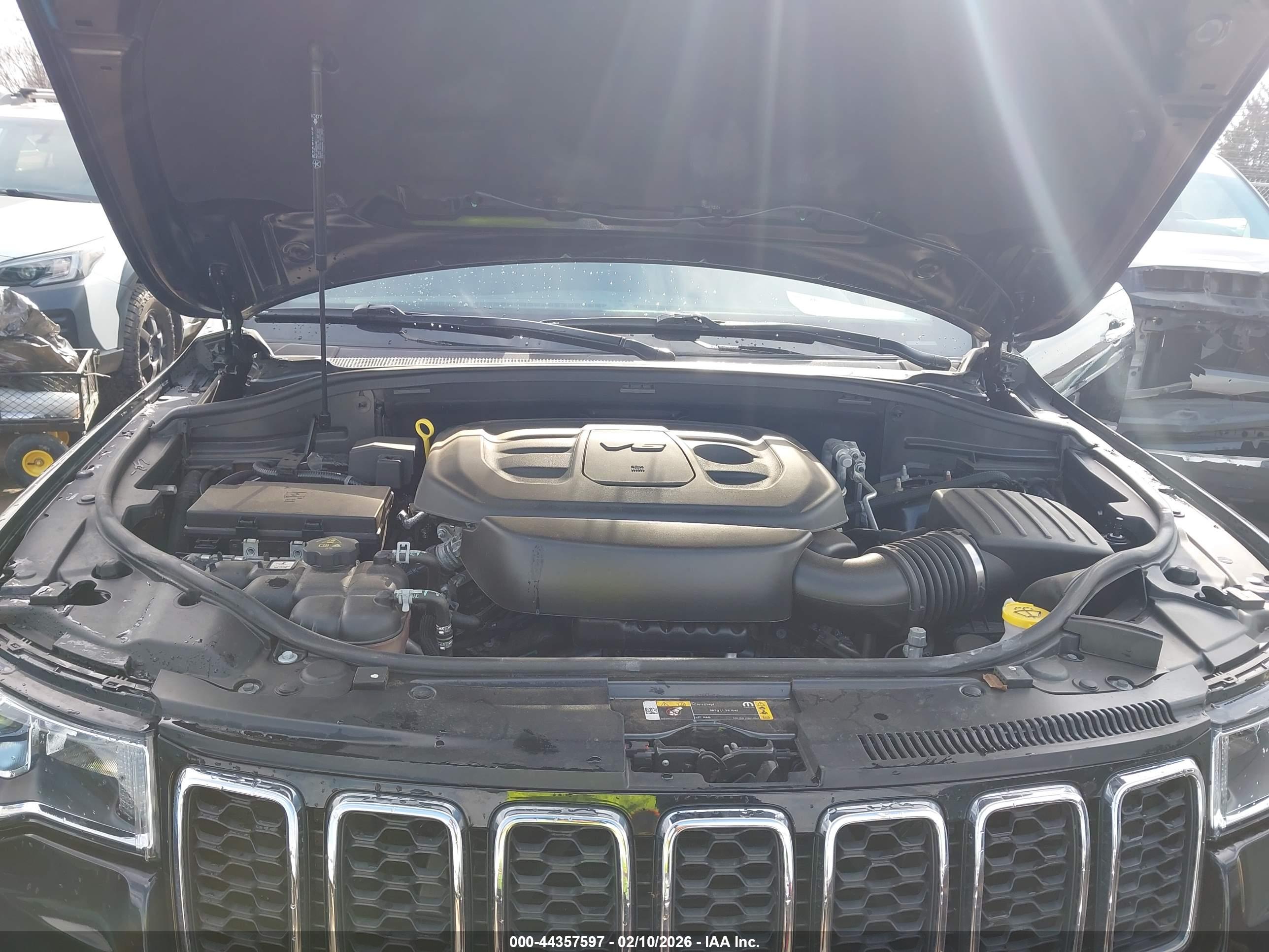 JEEP GRAND image 10