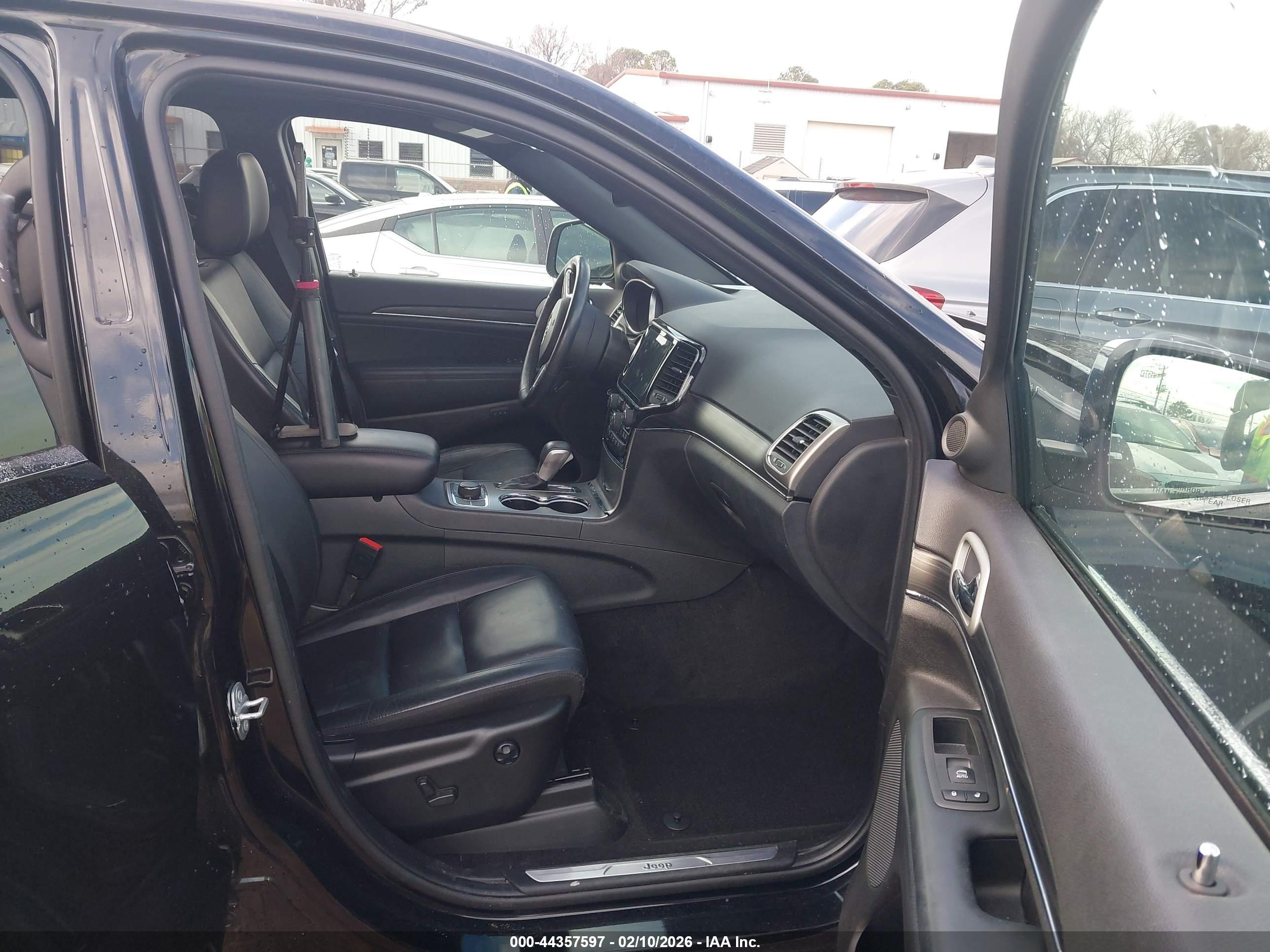 JEEP GRAND image 5