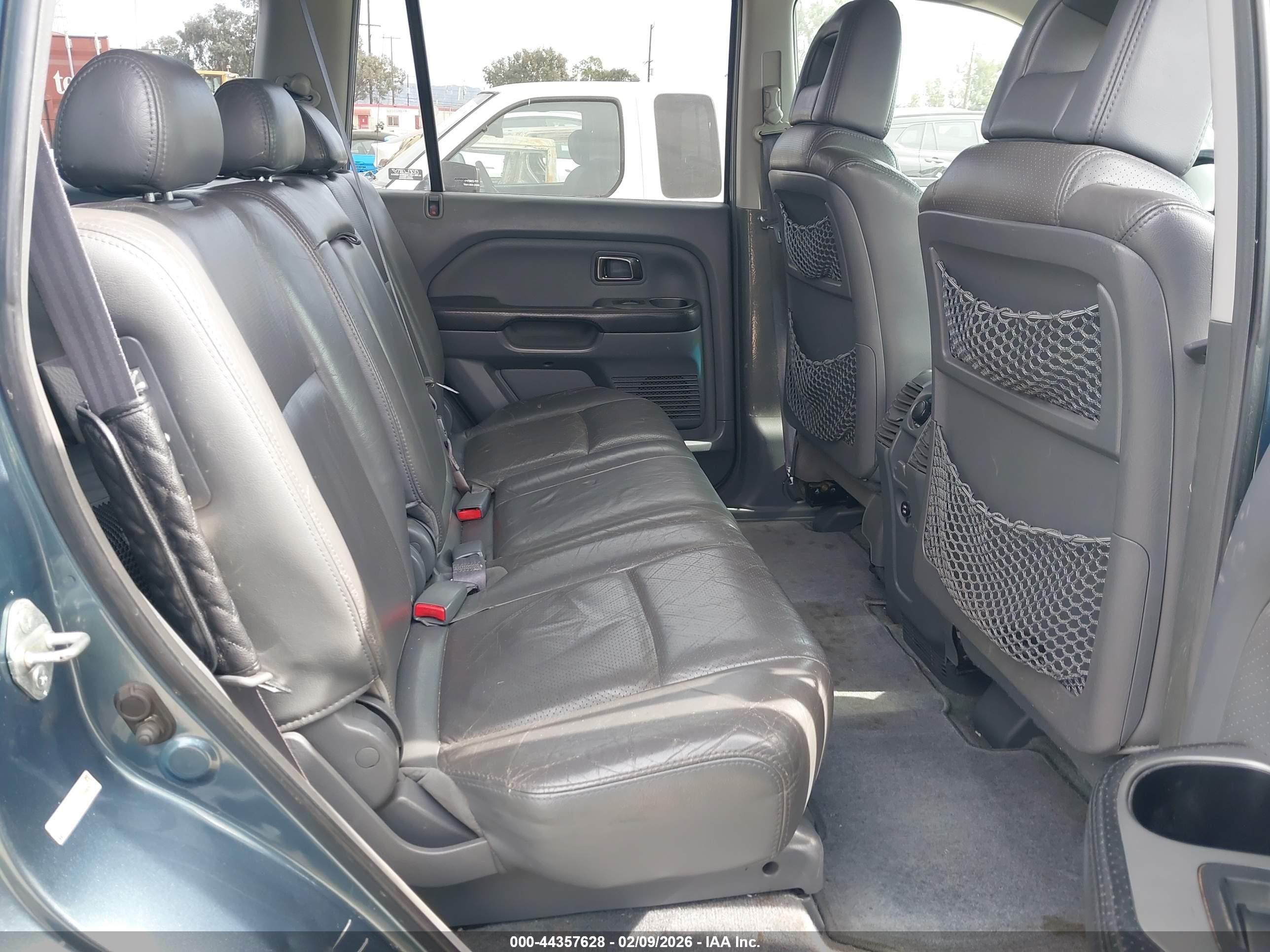 HONDA PILOT image 8