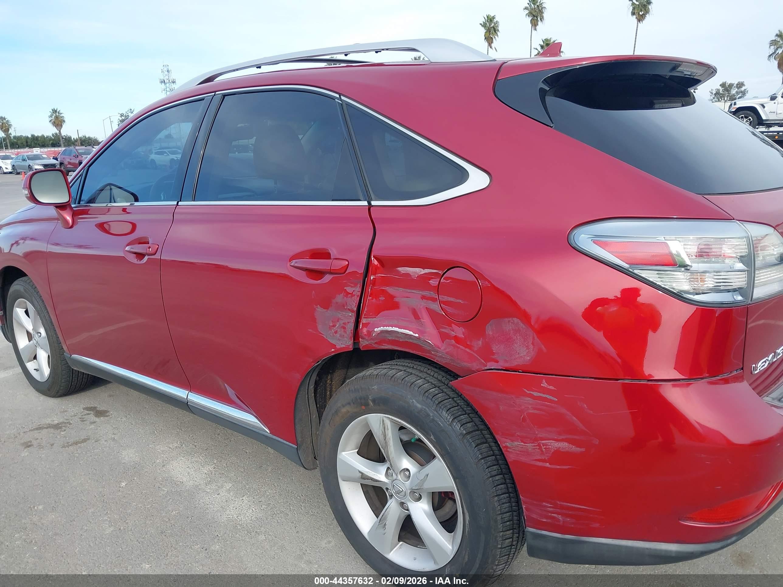 LEXUS RX image 6