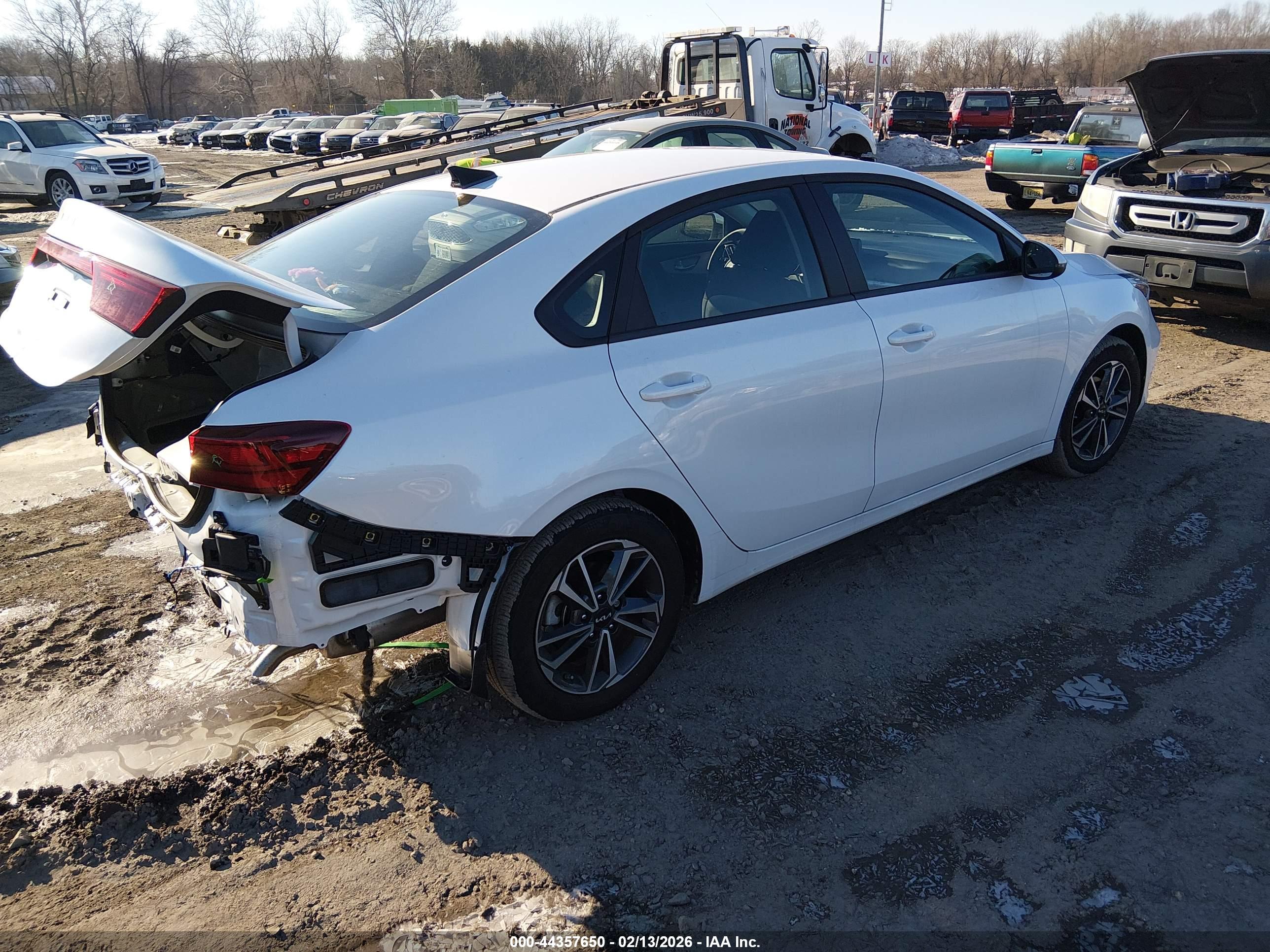 KIA FORTE image 4
