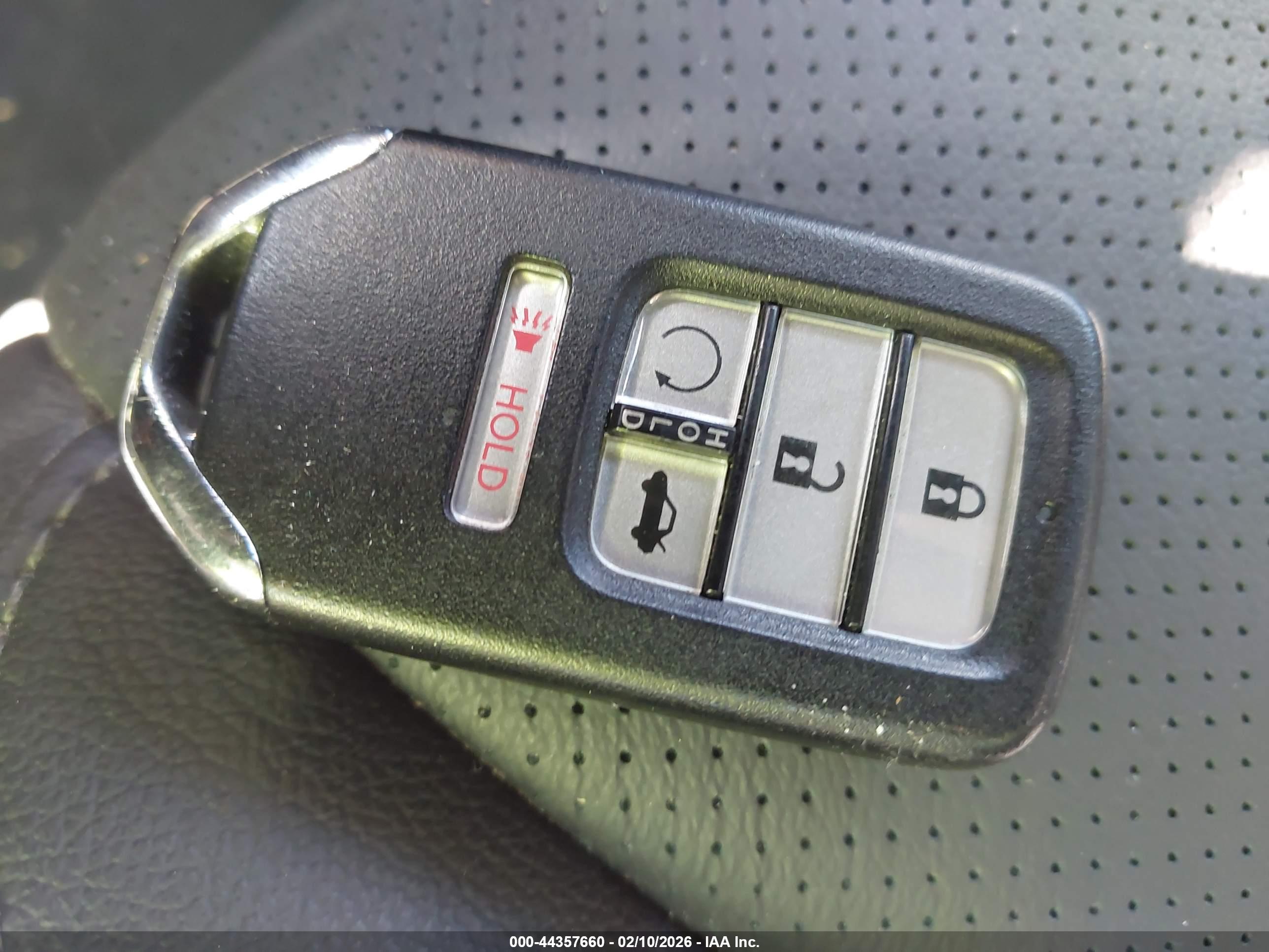 HONDA ACCORD image 11