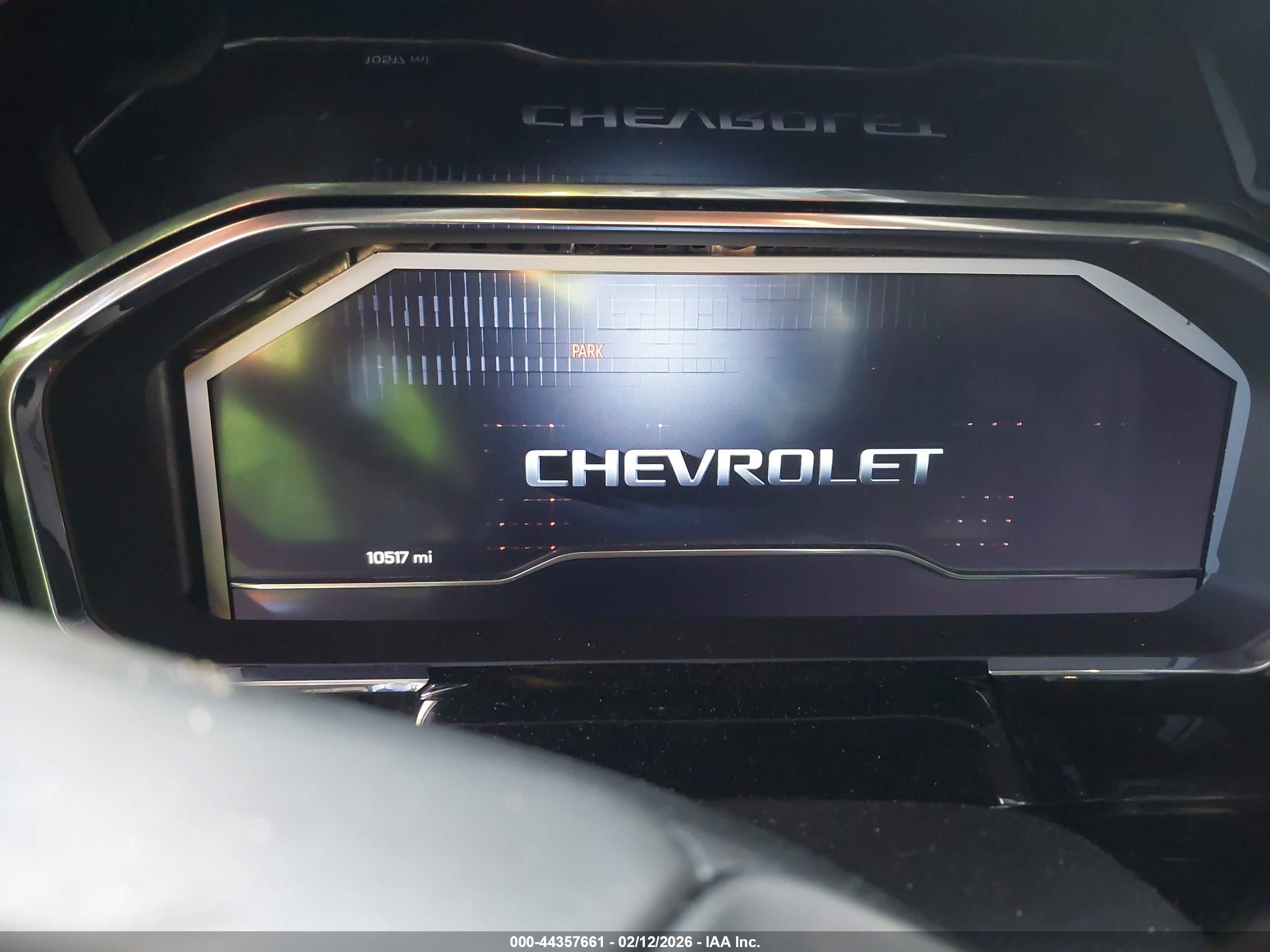 CHEVROLET SILVERADO image 7