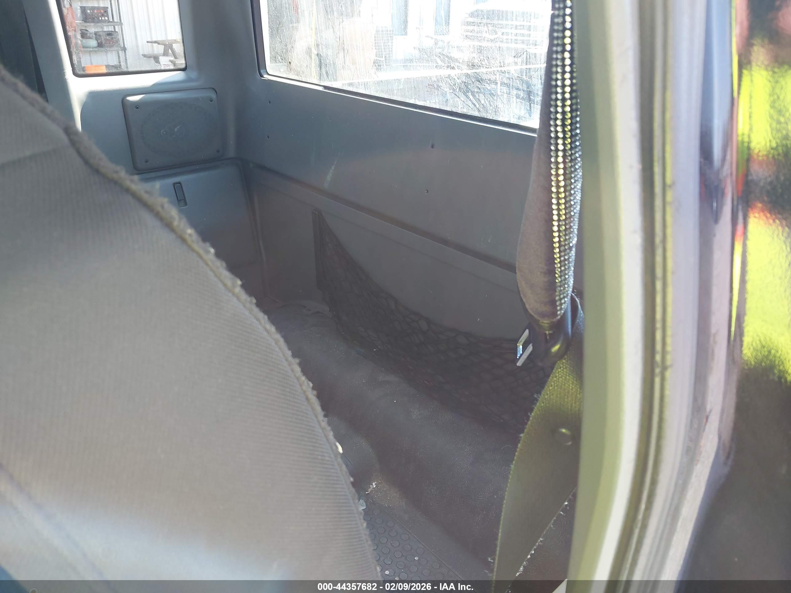 FORD RANGER image 8