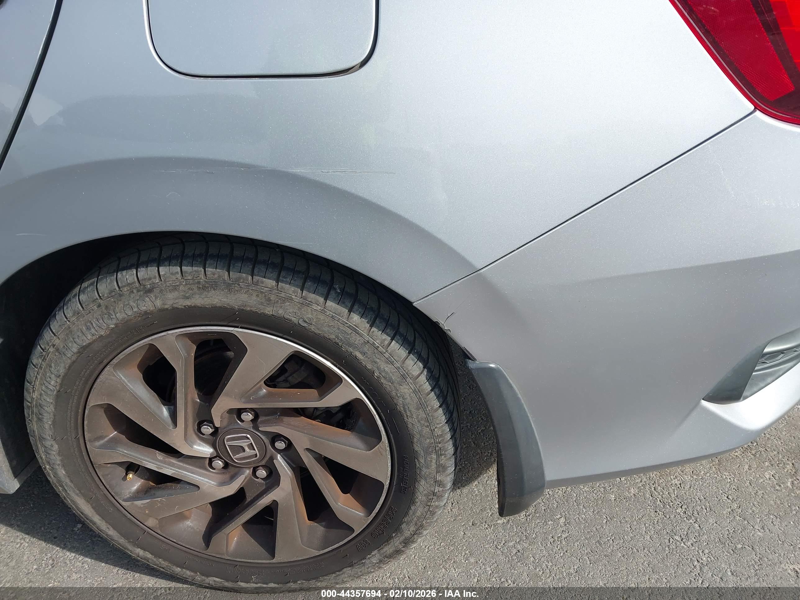HONDA CIVIC image 6