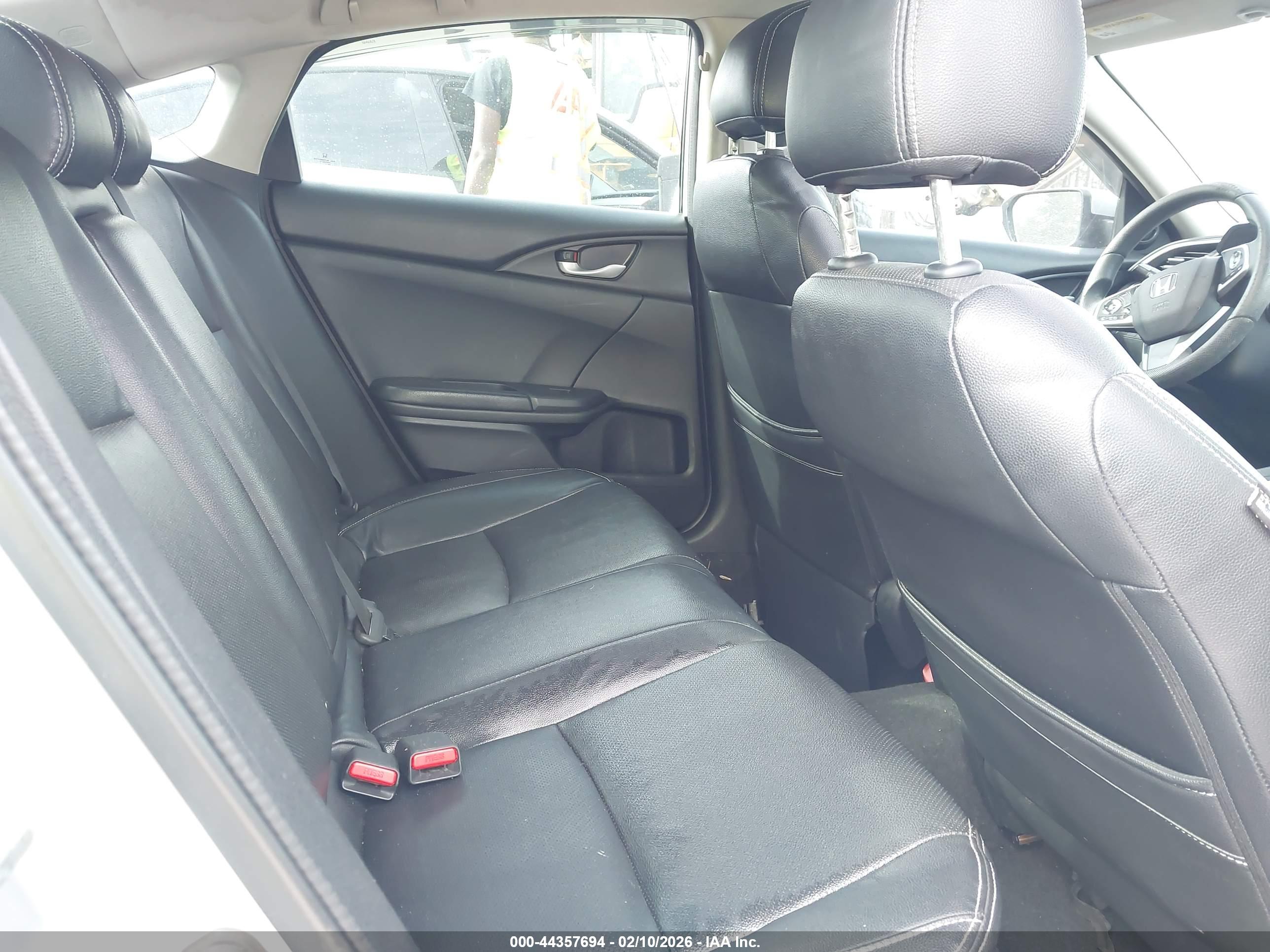 HONDA CIVIC image 8